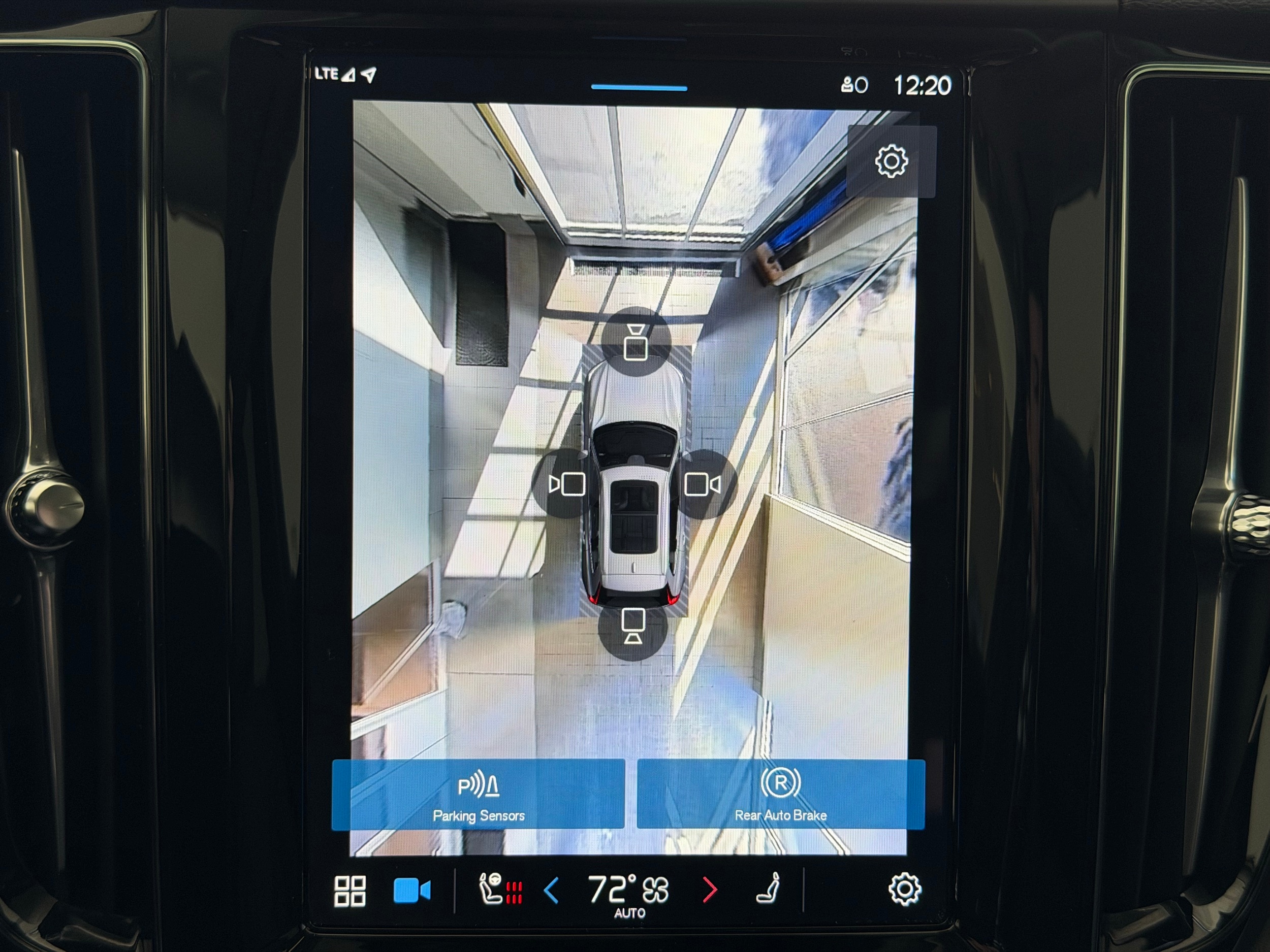 used 2025 Volvo XC60 car, priced at $41,700