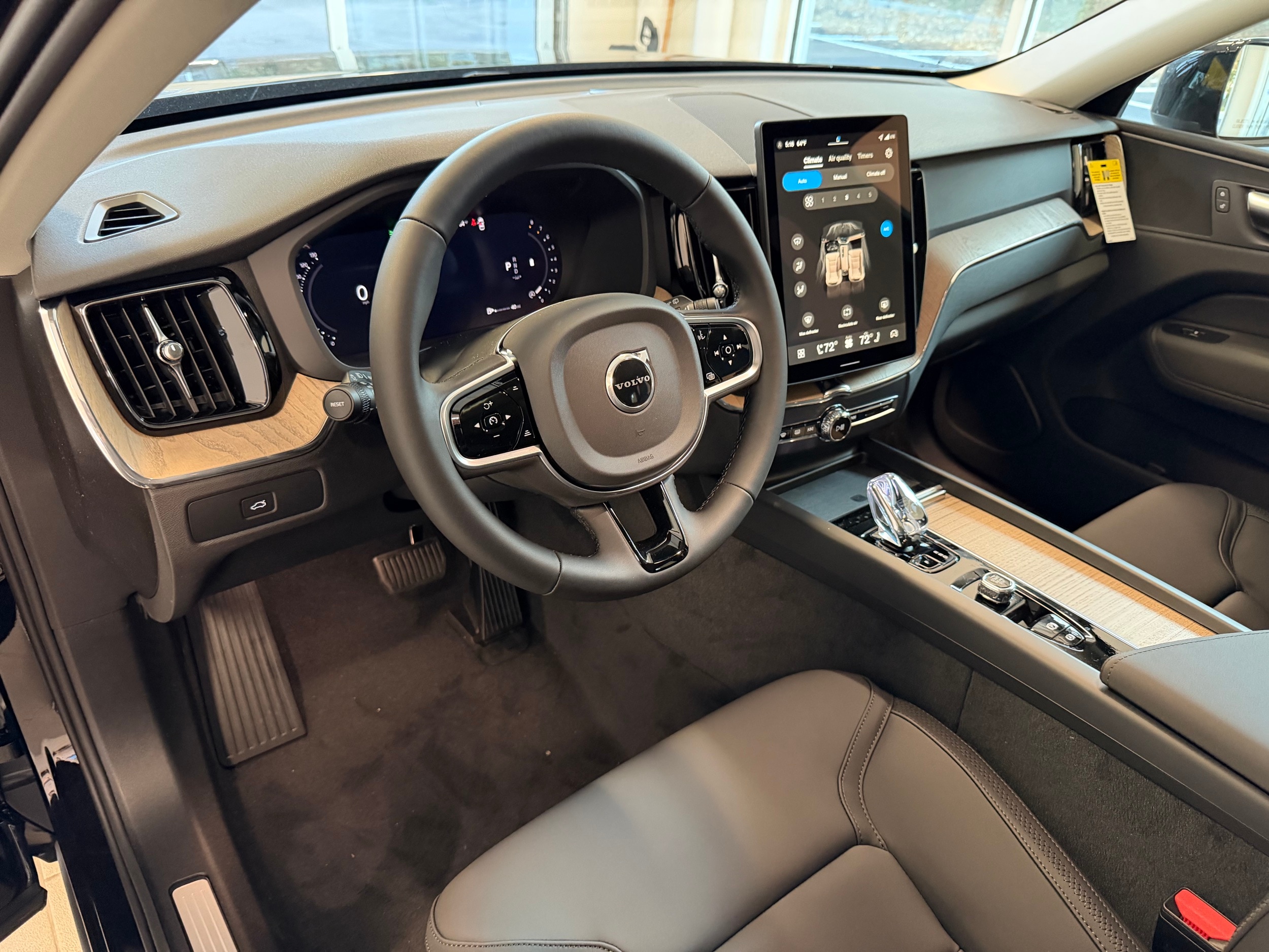 new 2026 Volvo XC60 car, priced at $57,985