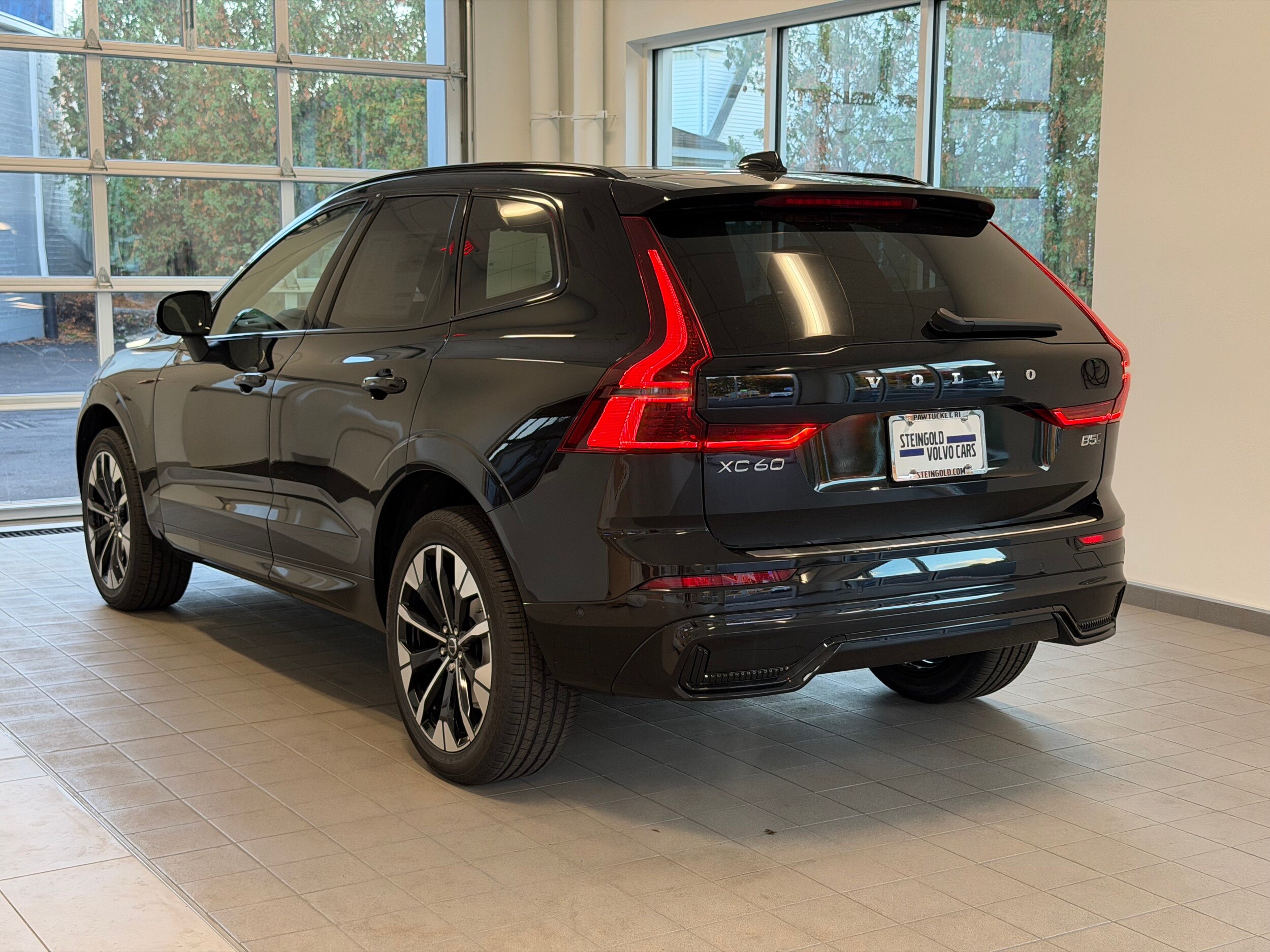 new 2026 Volvo XC60 car, priced at $57,985