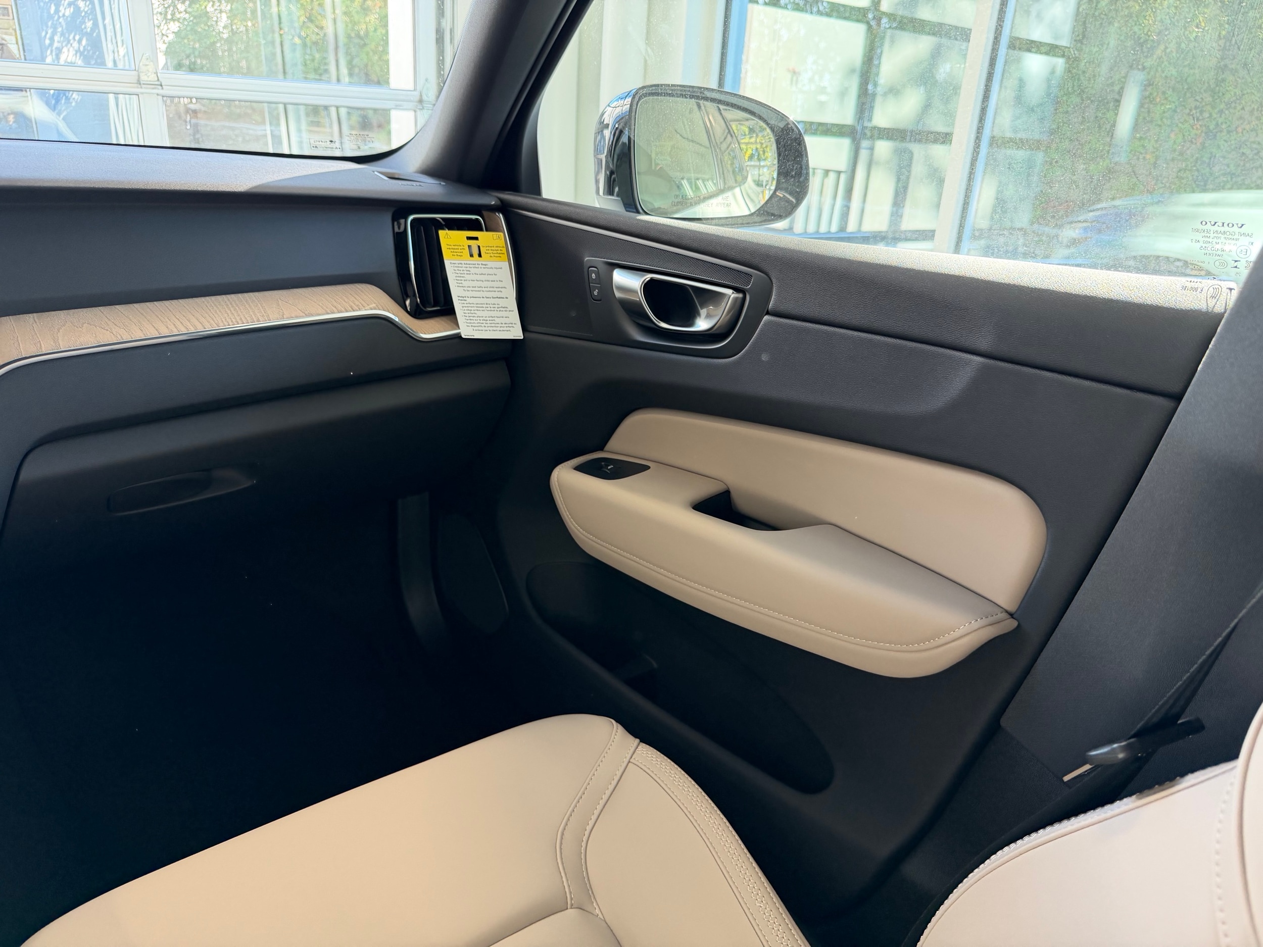 new 2026 Volvo XC60 car, priced at $57,985