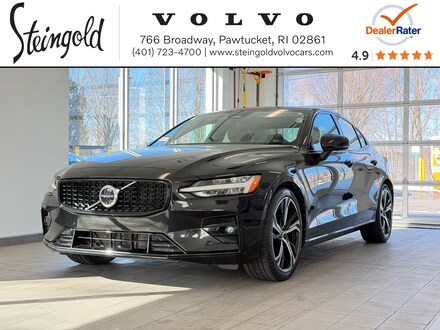 2025 Volvo S60 B5 Plus Sedan