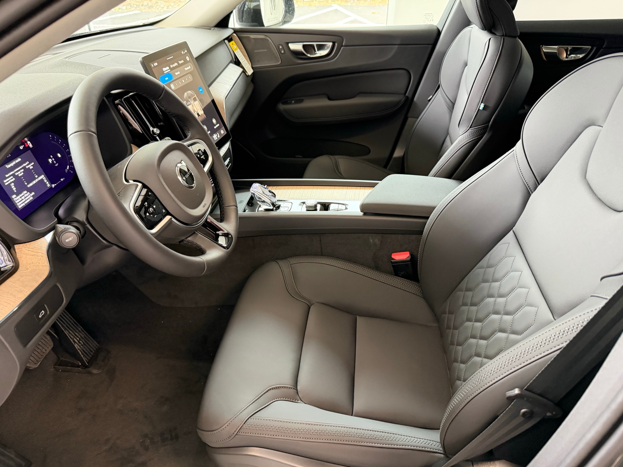 new 2026 Volvo XC60 car, priced at $58,490