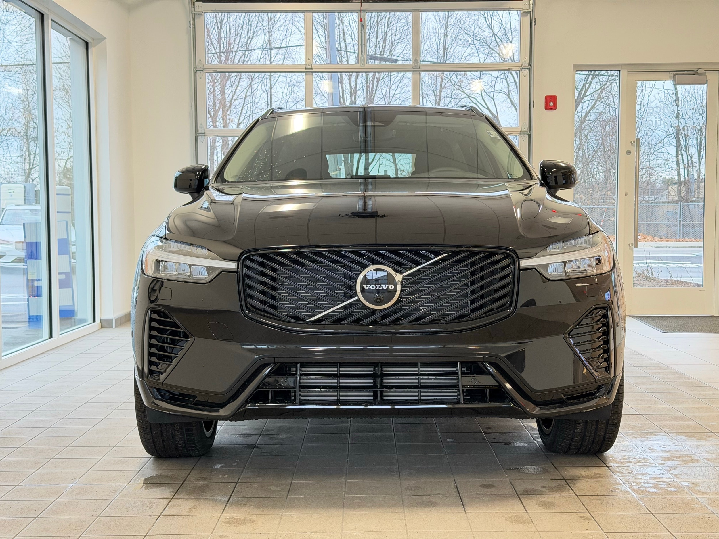 new 2026 Volvo XC60 plug-in hybrid car, priced at $75,235