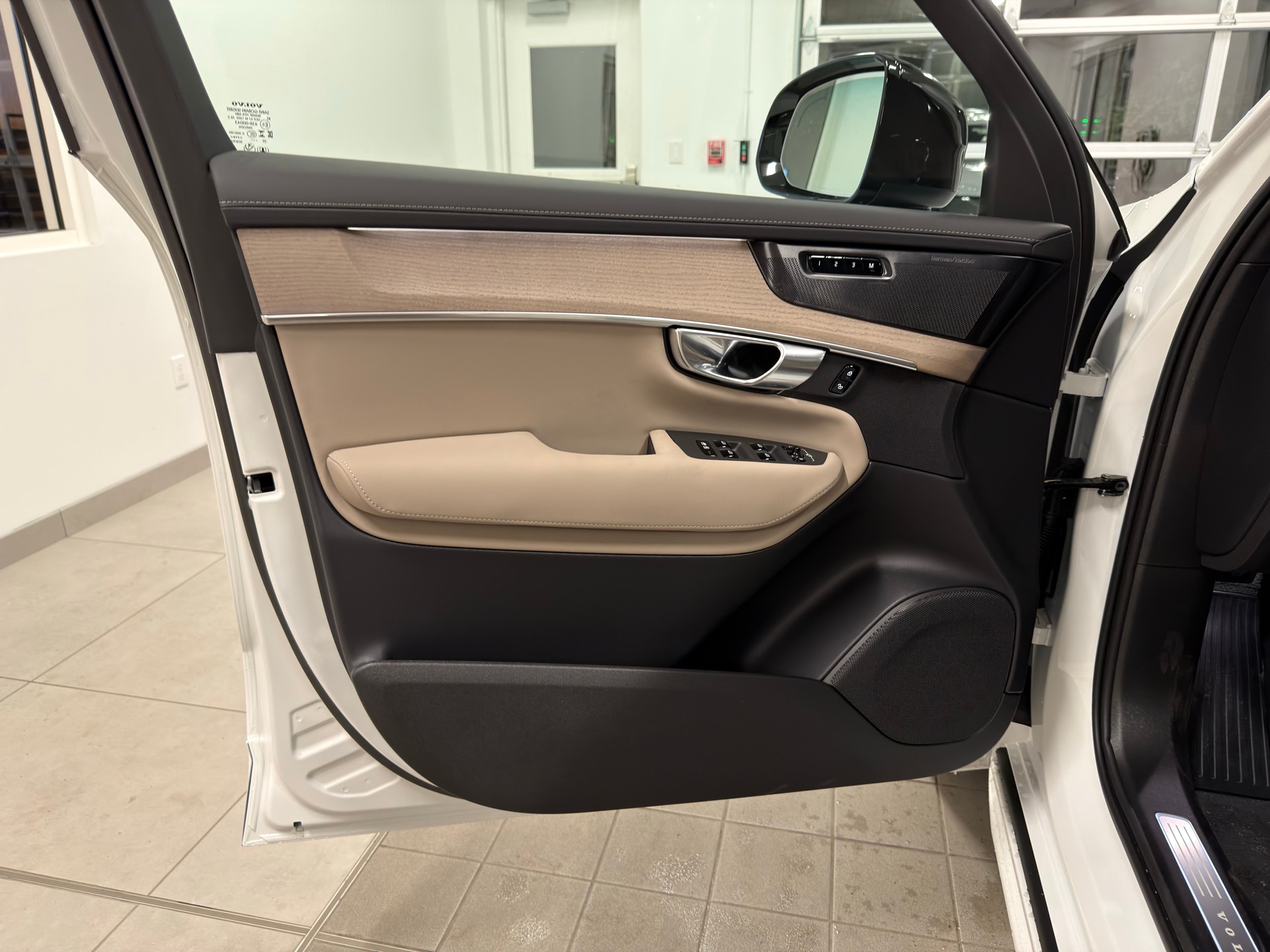new 2026 Volvo XC90 car, priced at $77,330
