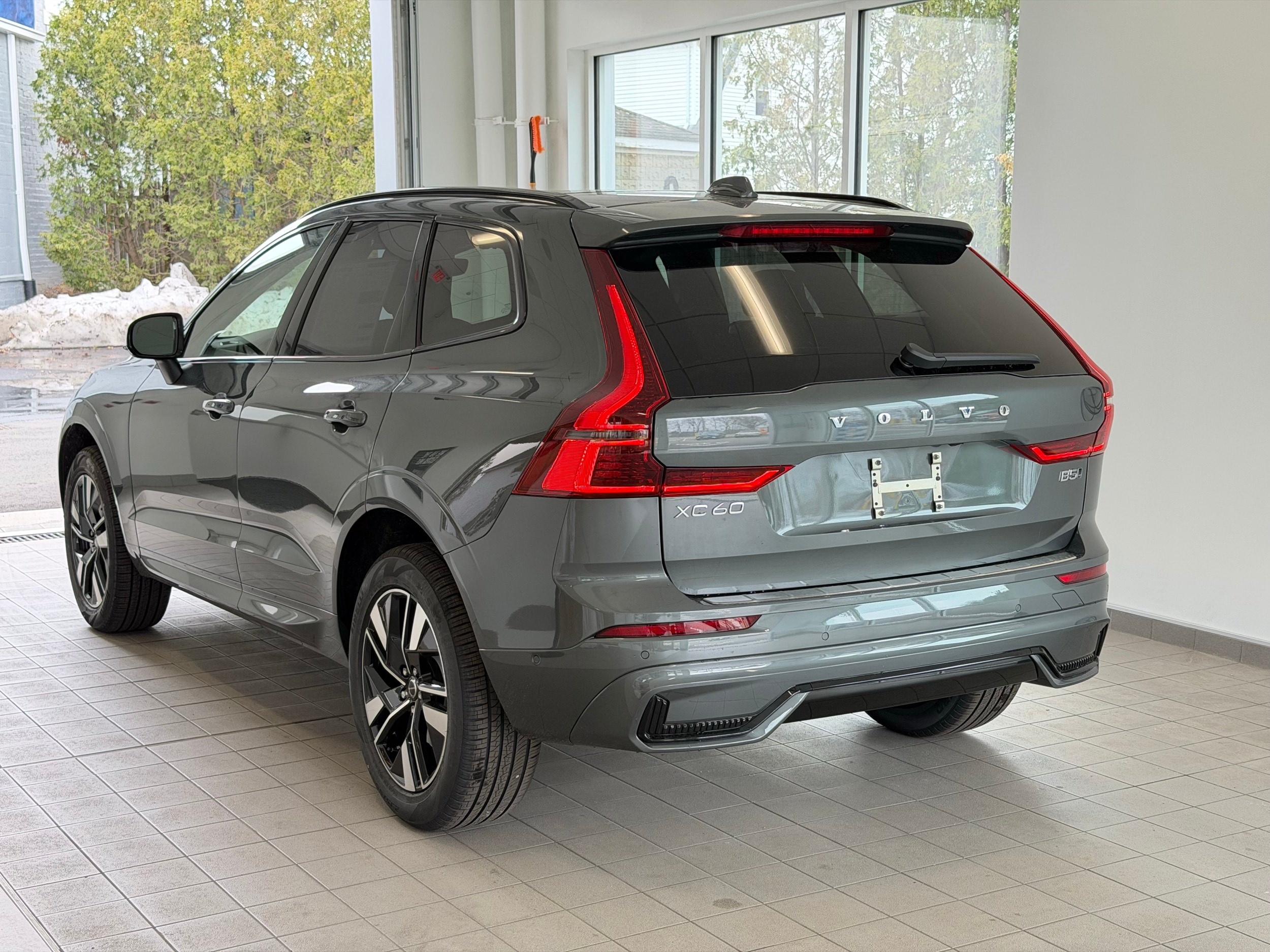 new 2026 Volvo XC60 car, priced at $58,490