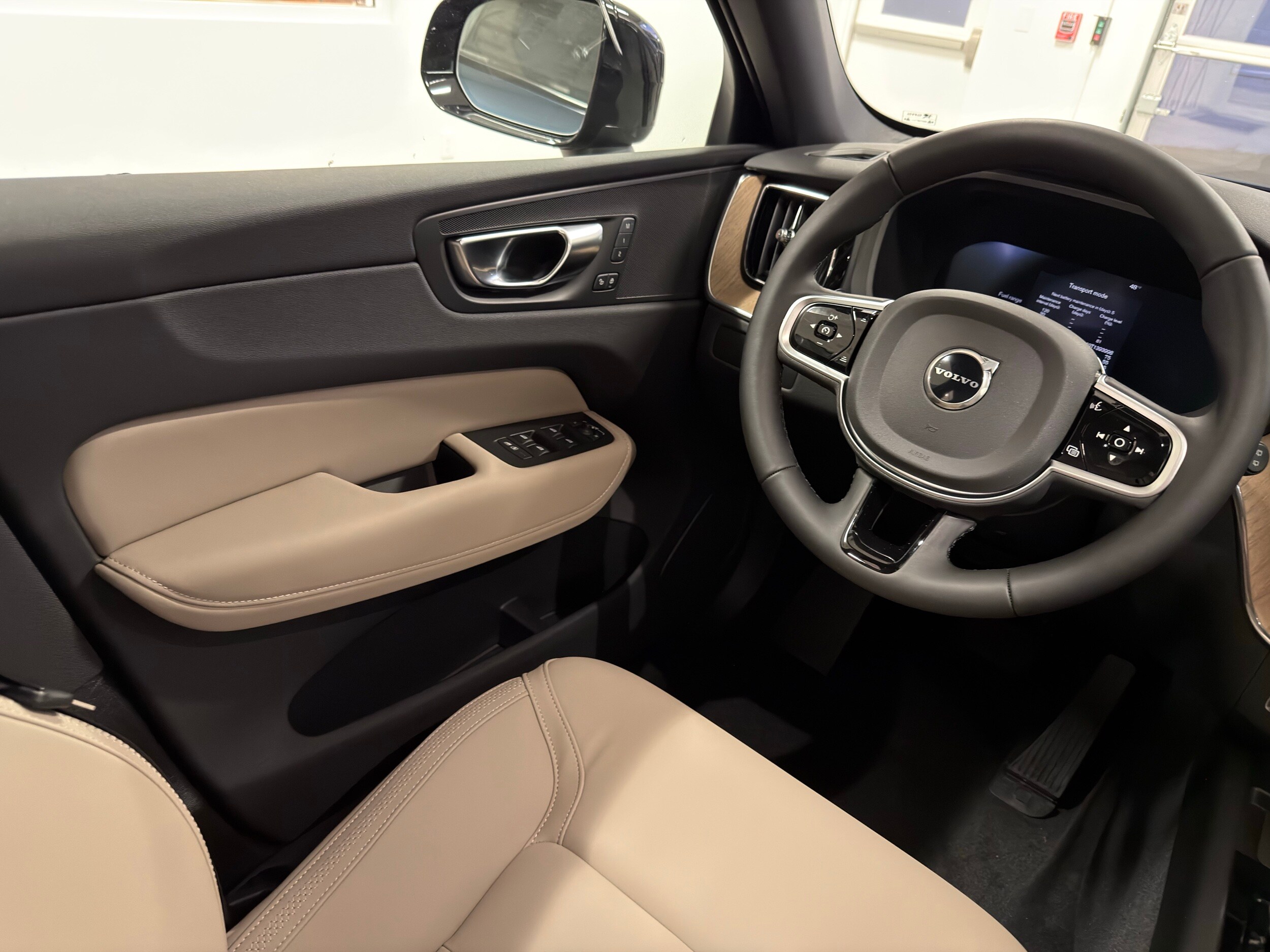 new 2026 Volvo XC60 car, priced at $57,985