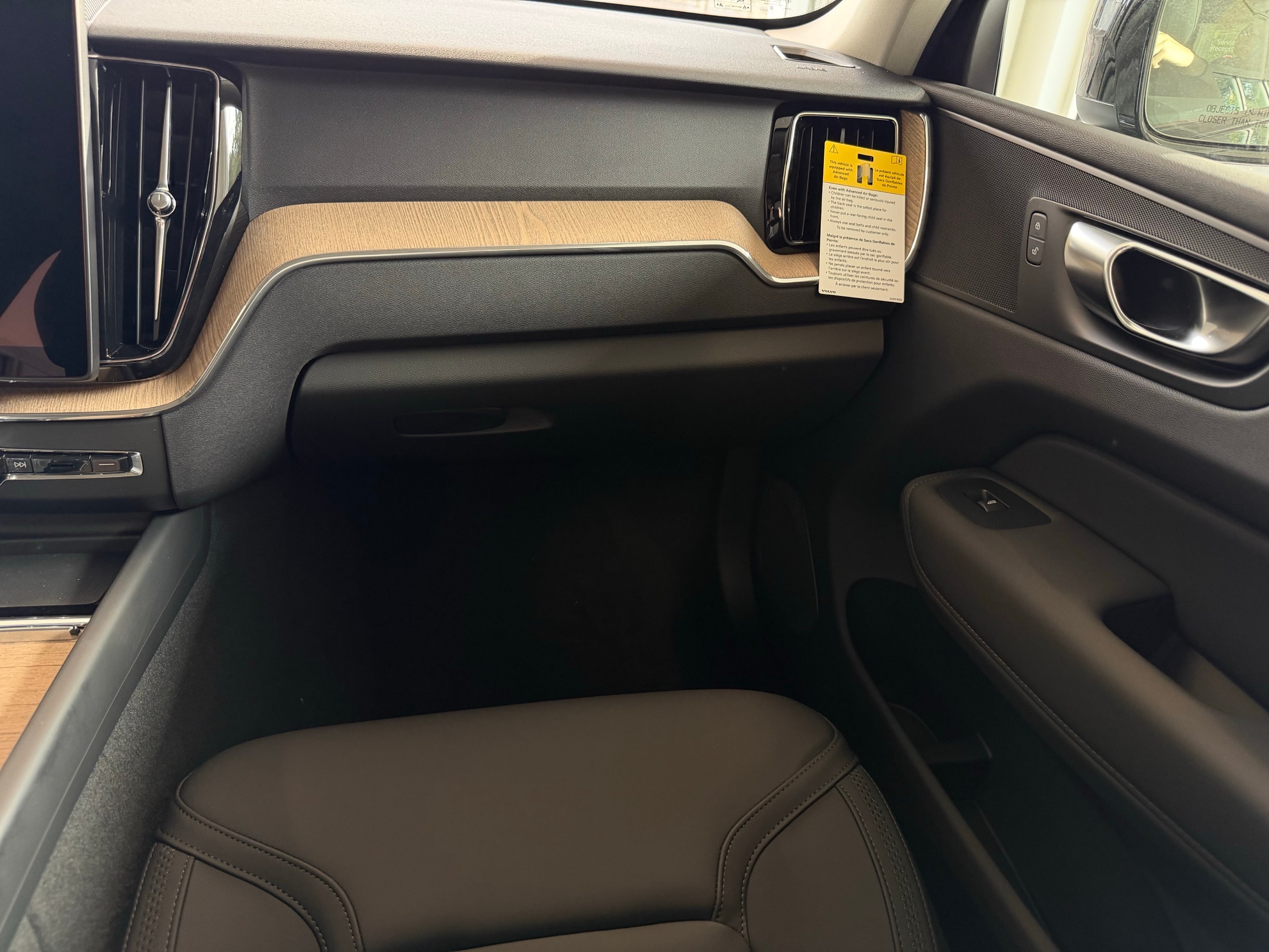 new 2026 Volvo XC60 car, priced at $57,985