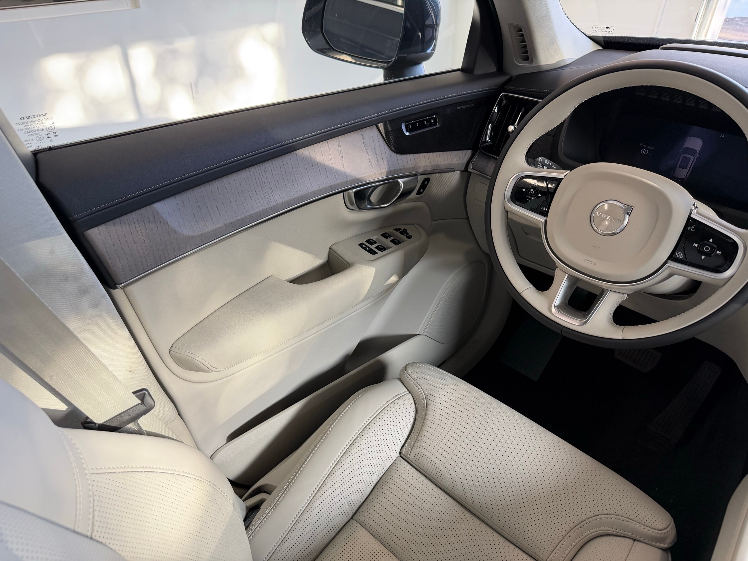 new 2026 Volvo XC90 car, priced at $75,155