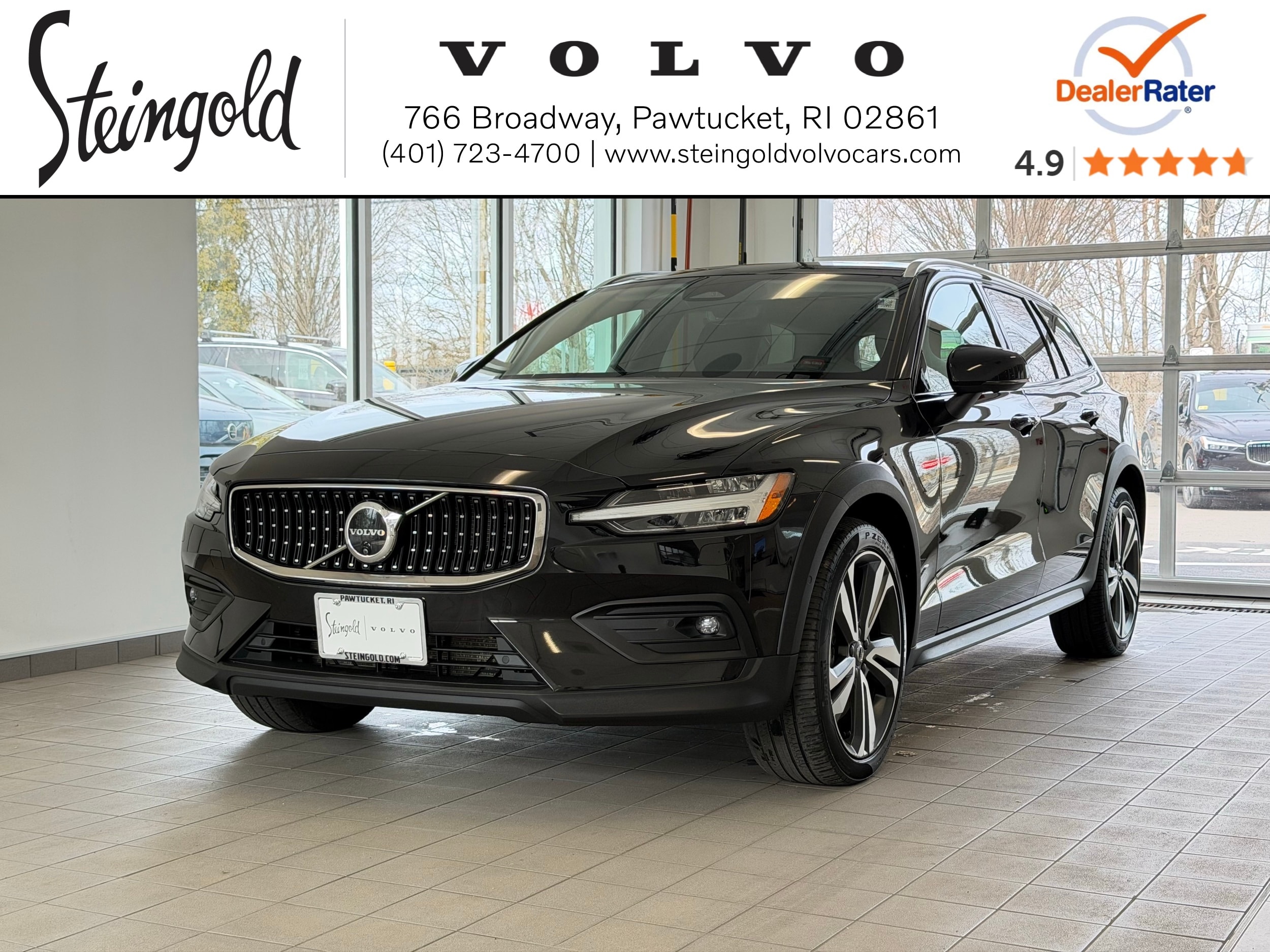 used 2024 Volvo V60 Cross Country car, priced at $39,500