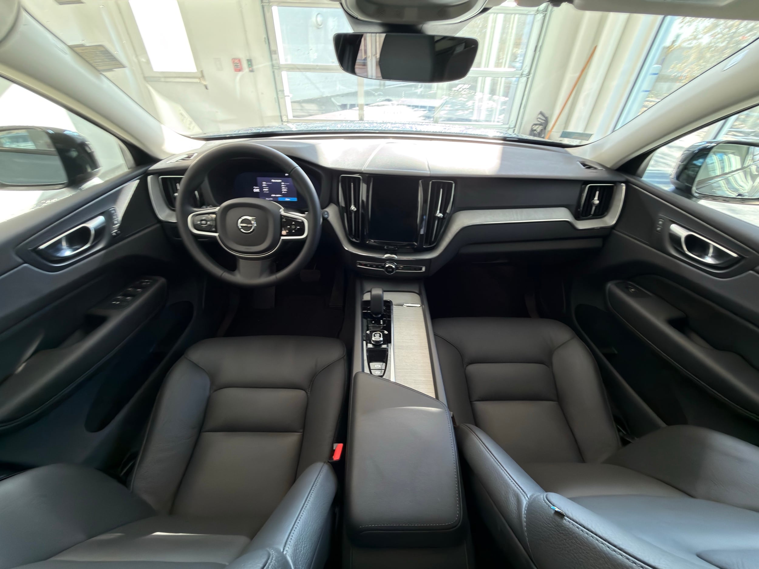 used 2025 Volvo XC60 car, priced at $41,700