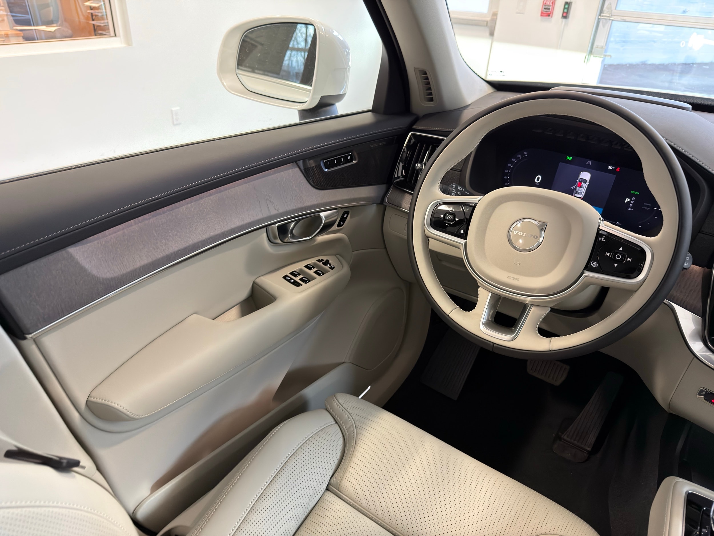 new 2026 Volvo XC90 plug-in hybrid car, priced at $85,625