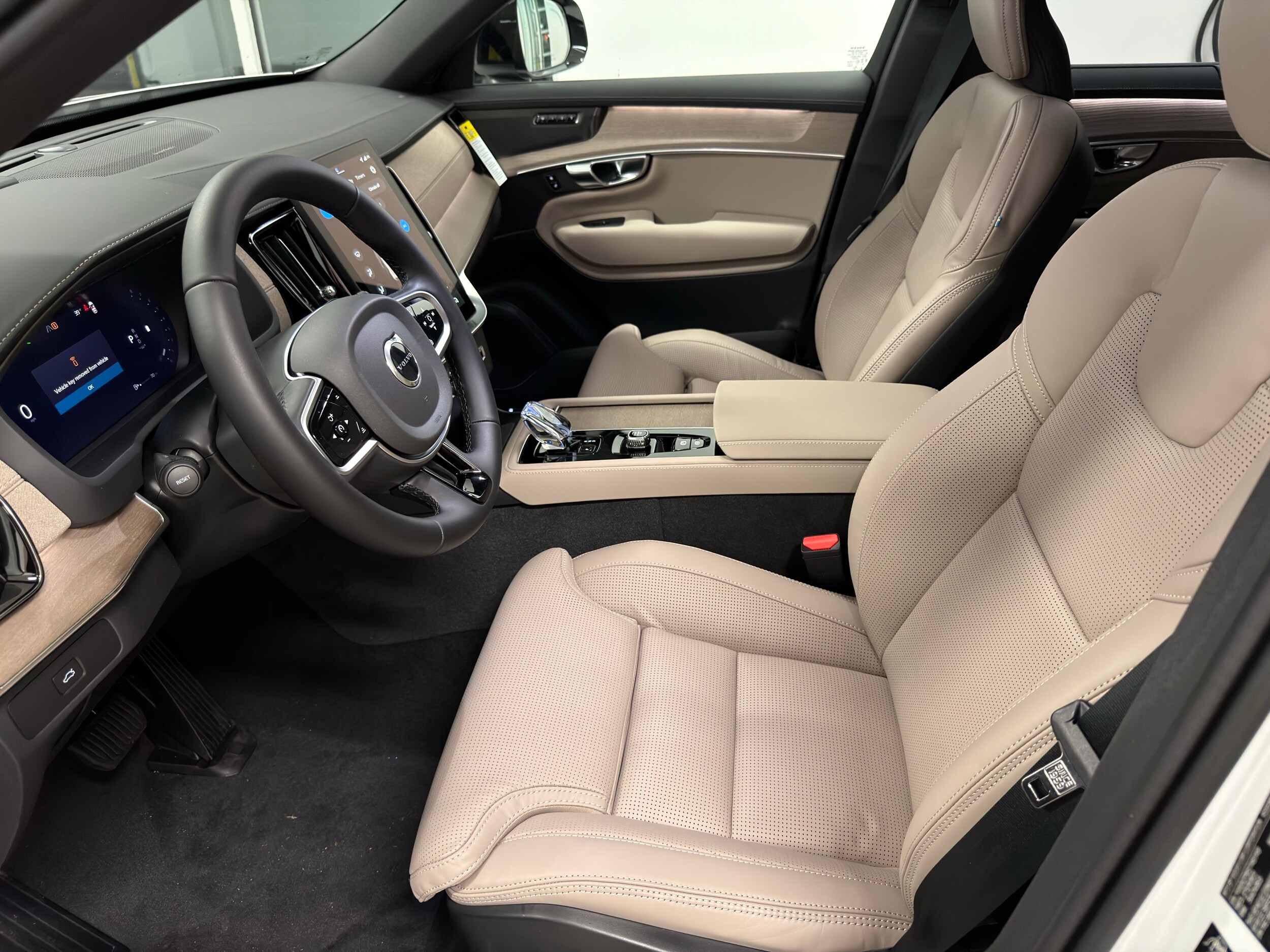 new 2026 Volvo XC90 car, priced at $77,330