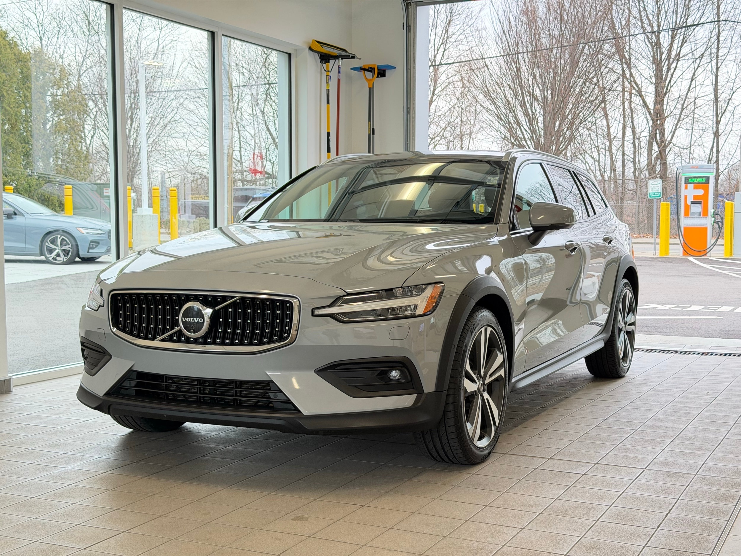 used 2025 Volvo V60 Cross Country car, priced at $43,500
