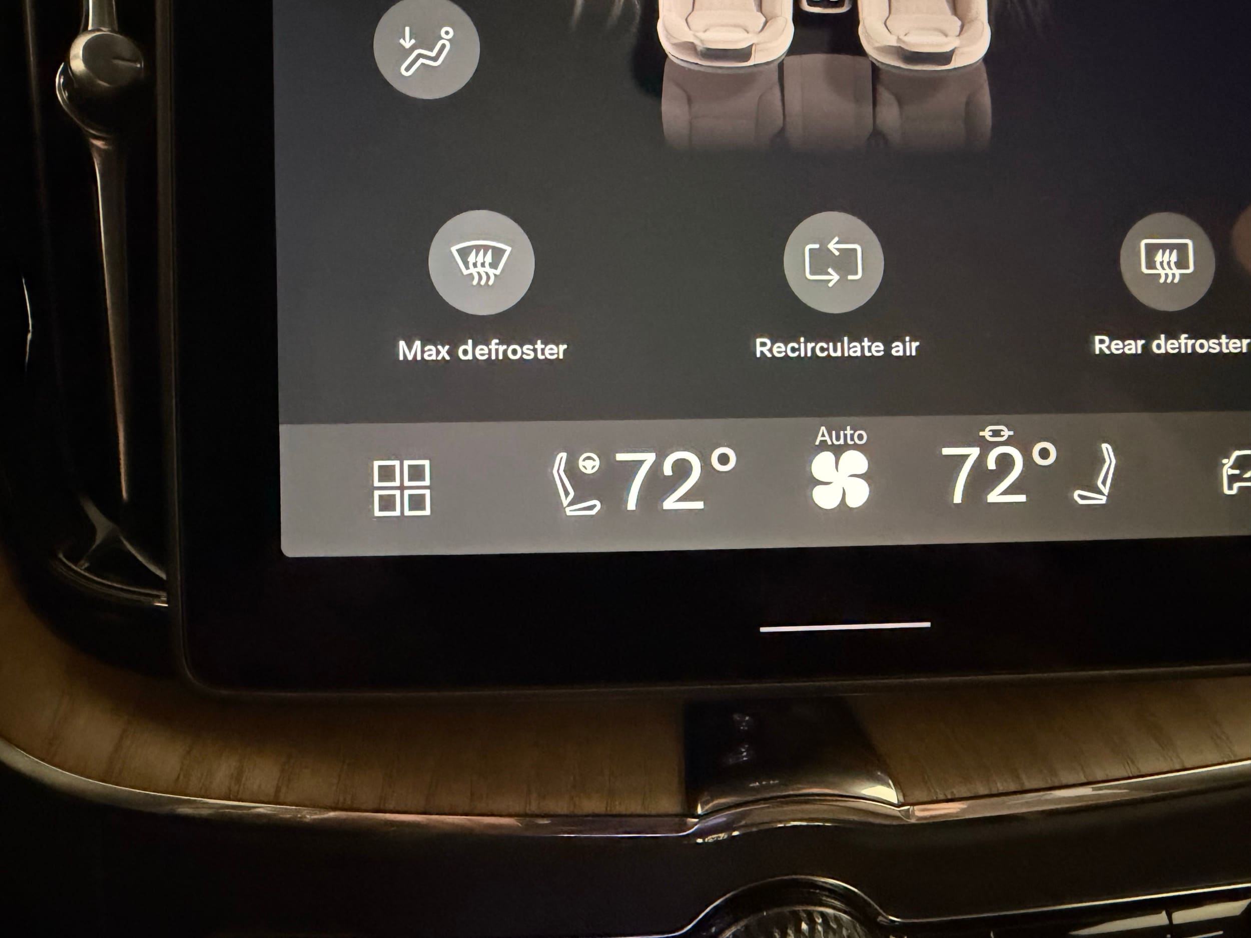 new 2026 Volvo XC60 car, priced at $57,985