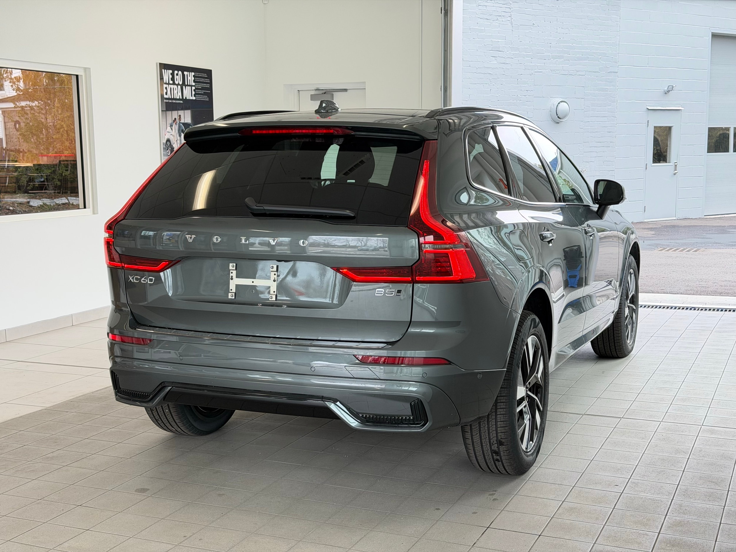new 2026 Volvo XC60 car, priced at $58,490