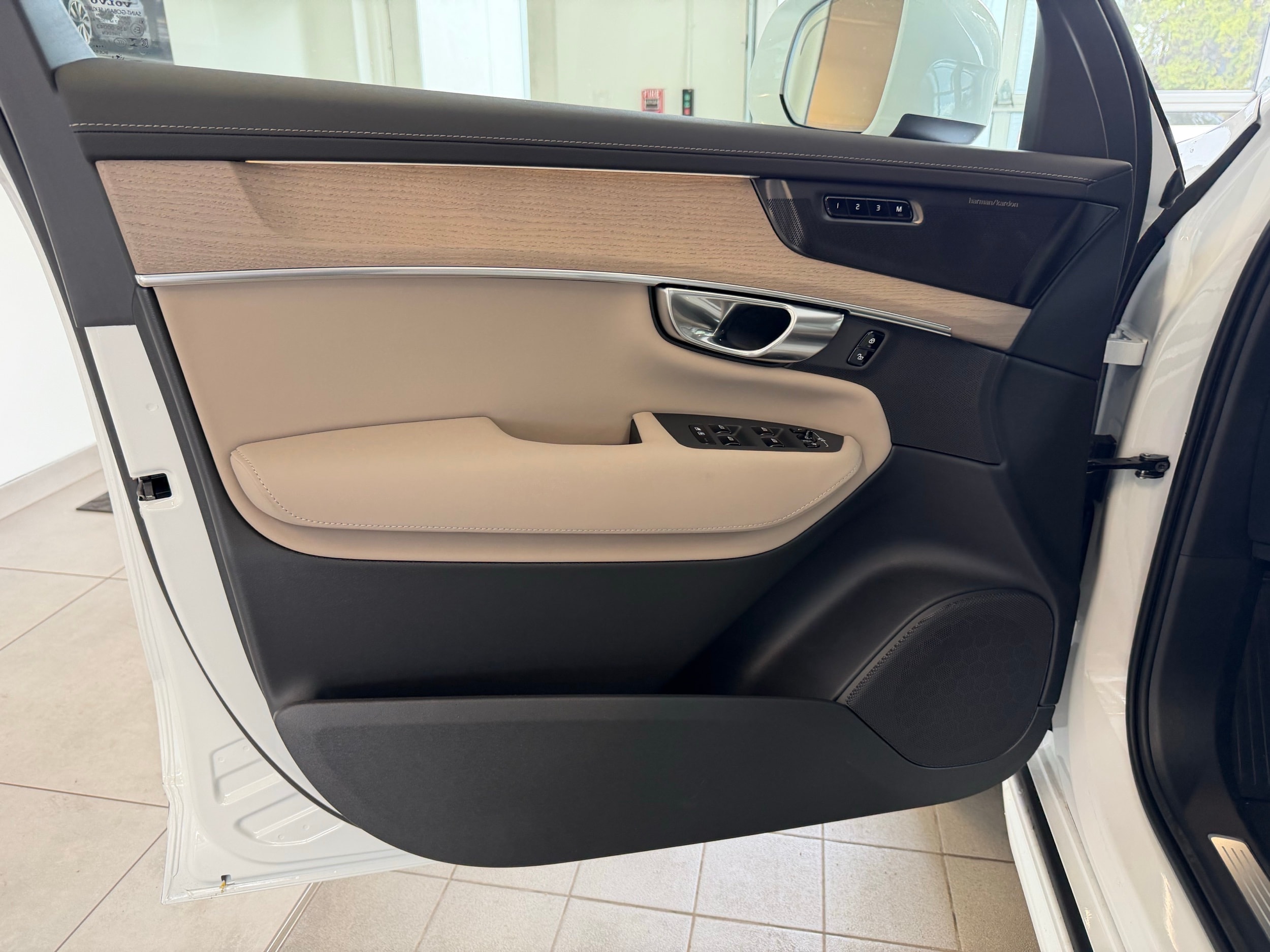 new 2026 Volvo XC90 plug-in hybrid car, priced at $84,180