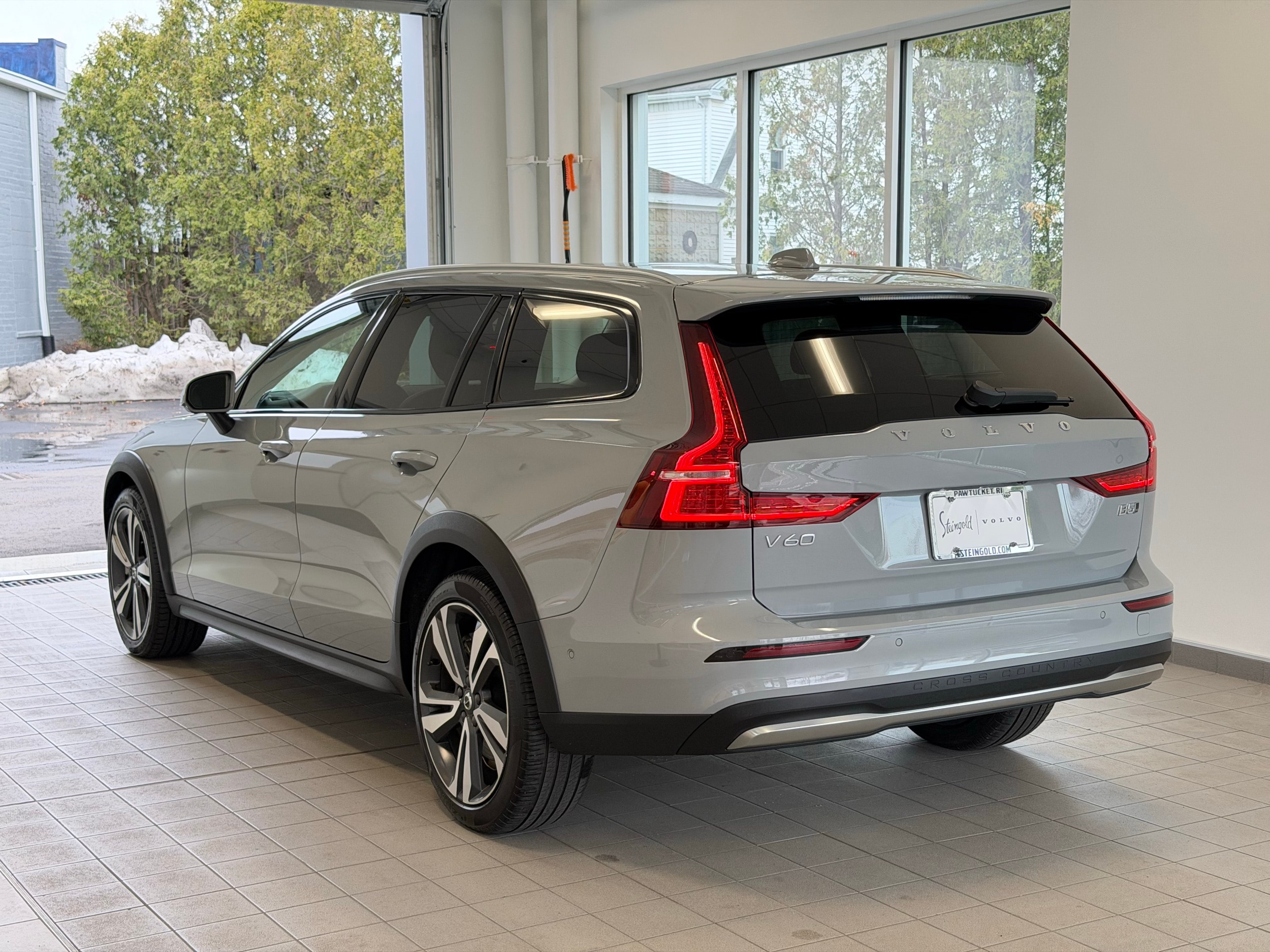 used 2025 Volvo V60 Cross Country car, priced at $43,500