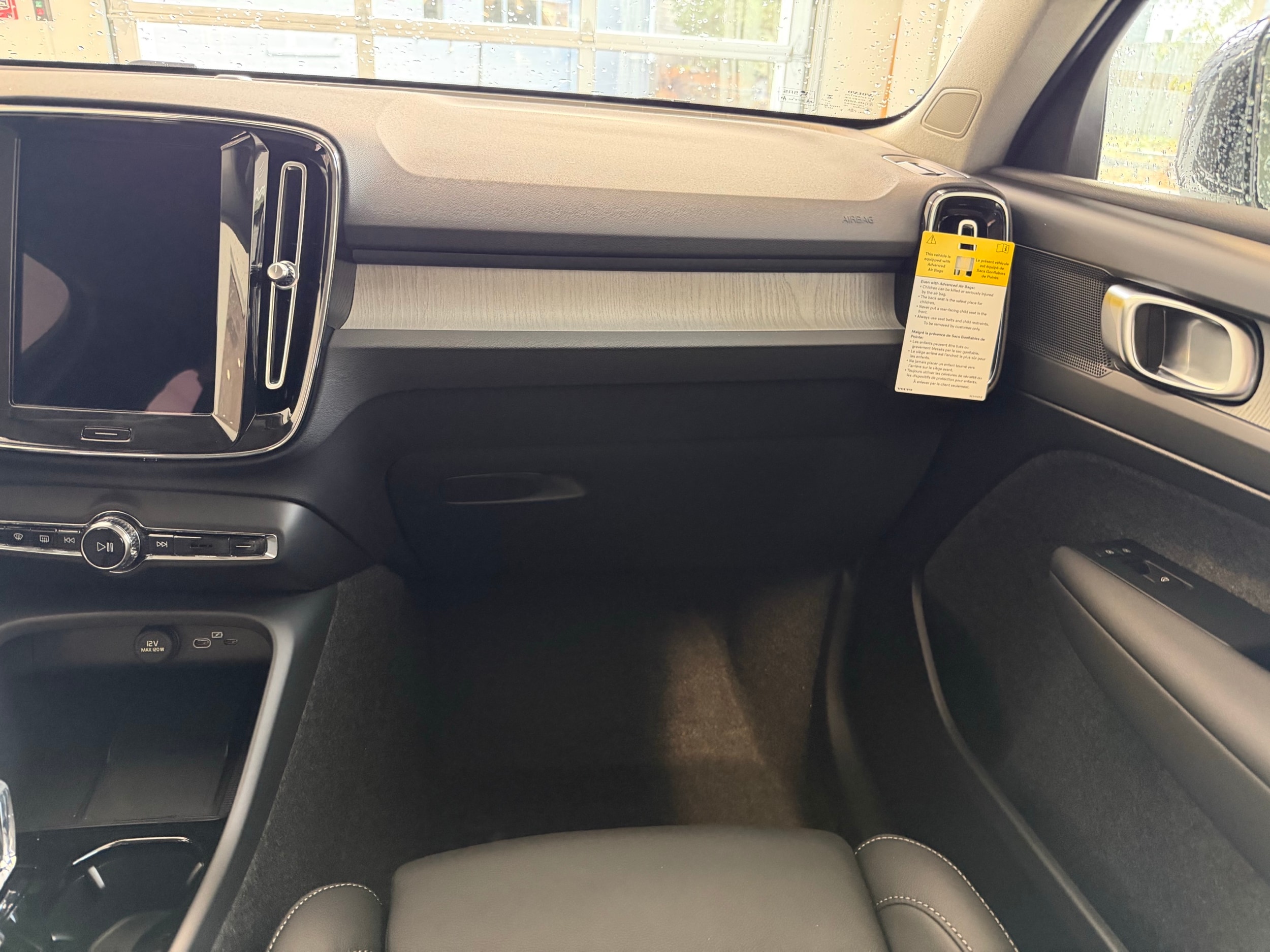 new 2026 Volvo XC40 car, priced at $50,150