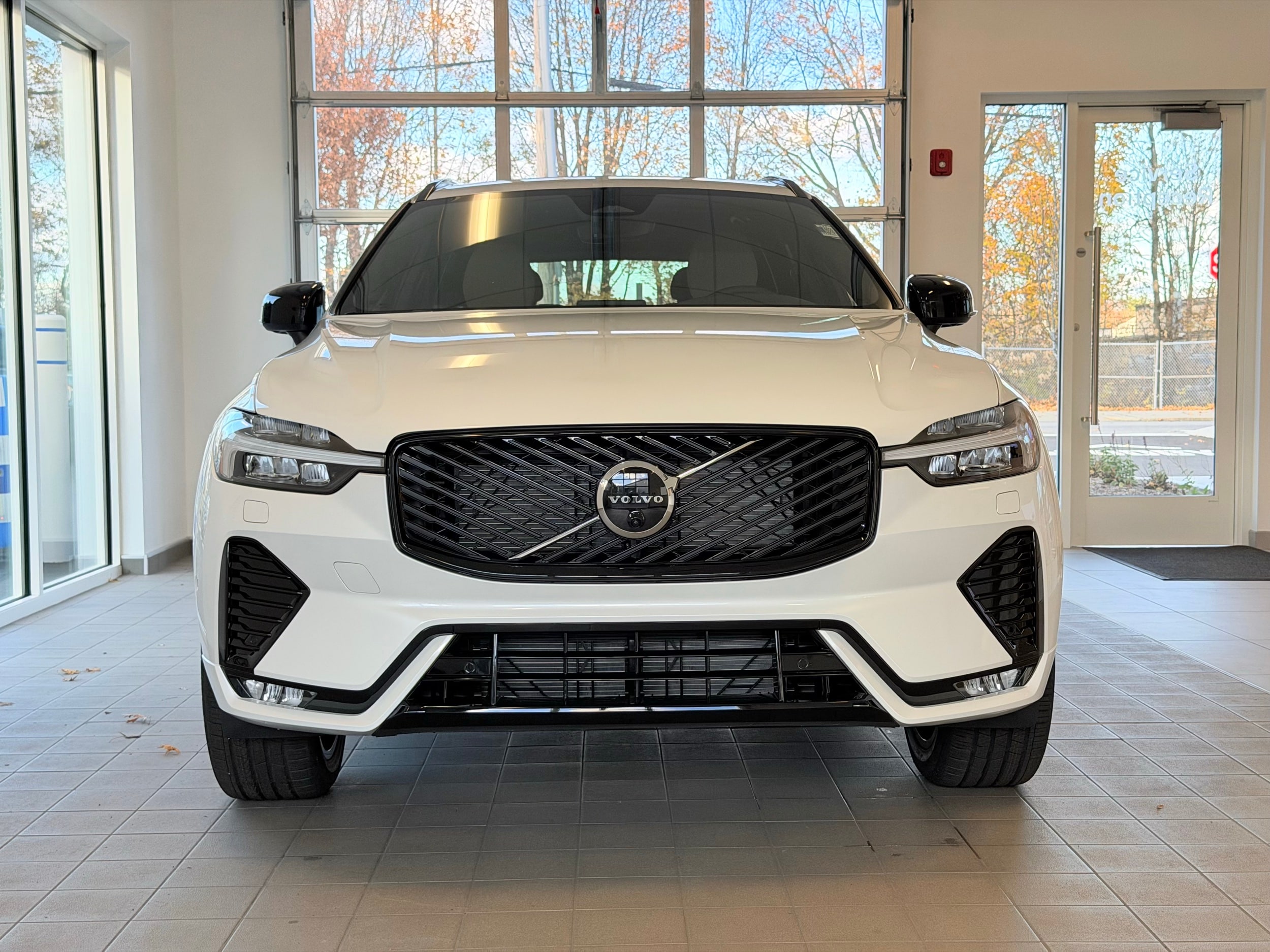 new 2026 Volvo XC60 car, priced at $57,985