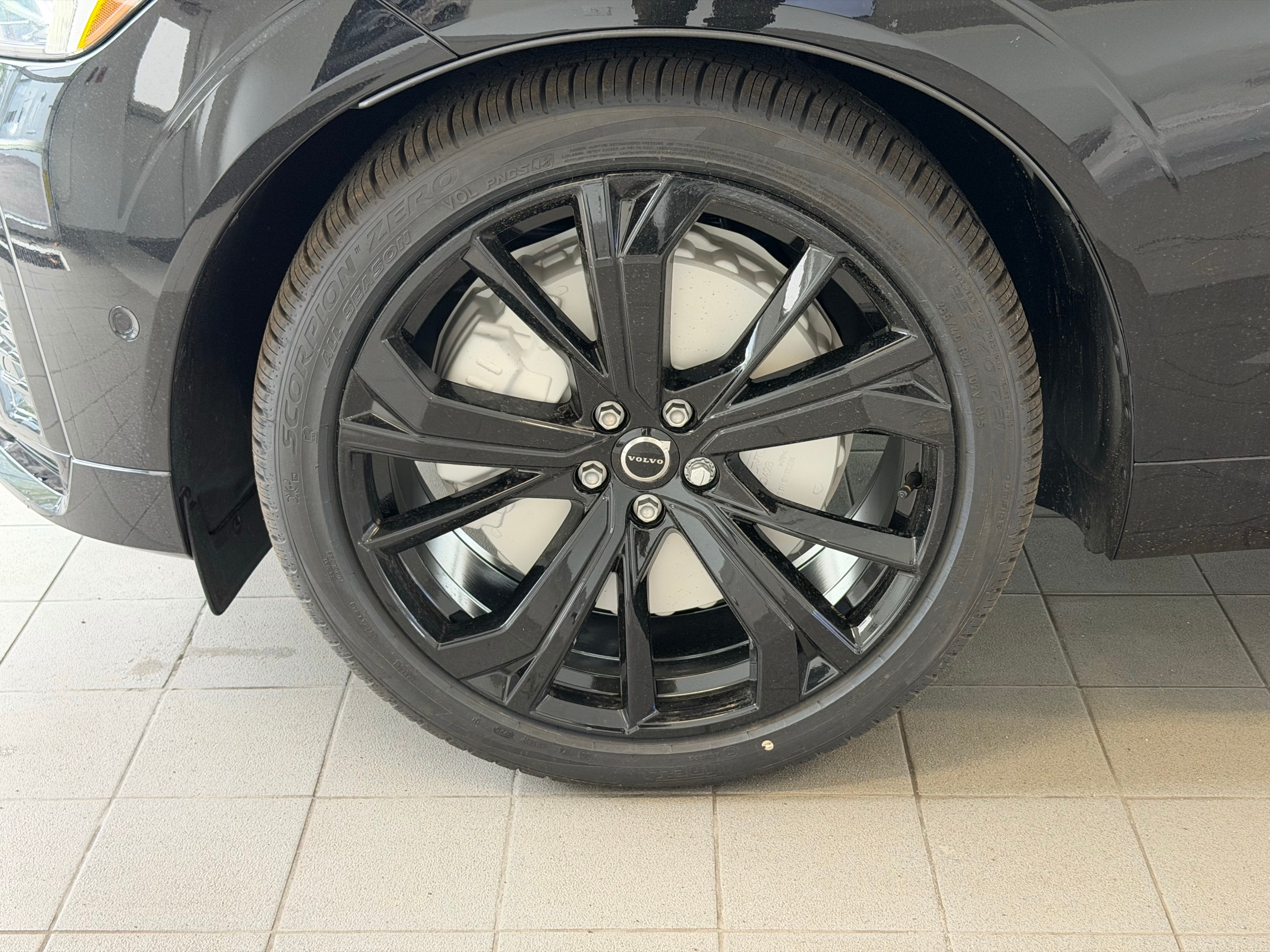 new 2026 Volvo XC60 plug-in hybrid car, priced at $77,240