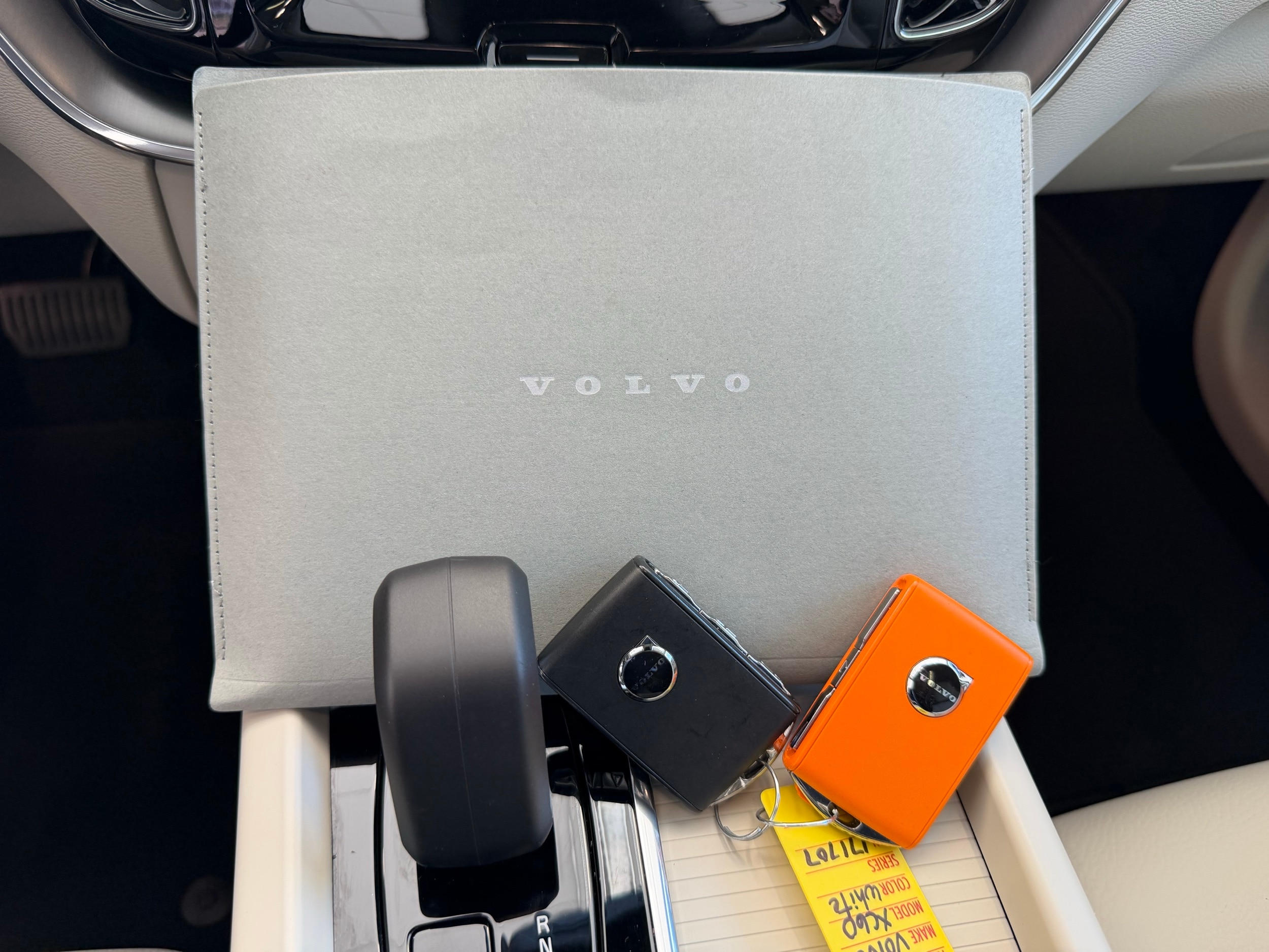 used 2025 Volvo XC60 car, priced at $43,500