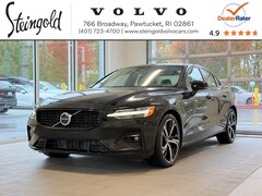 2024 Volvo S60 B5 AWD Plus Dark Sedan