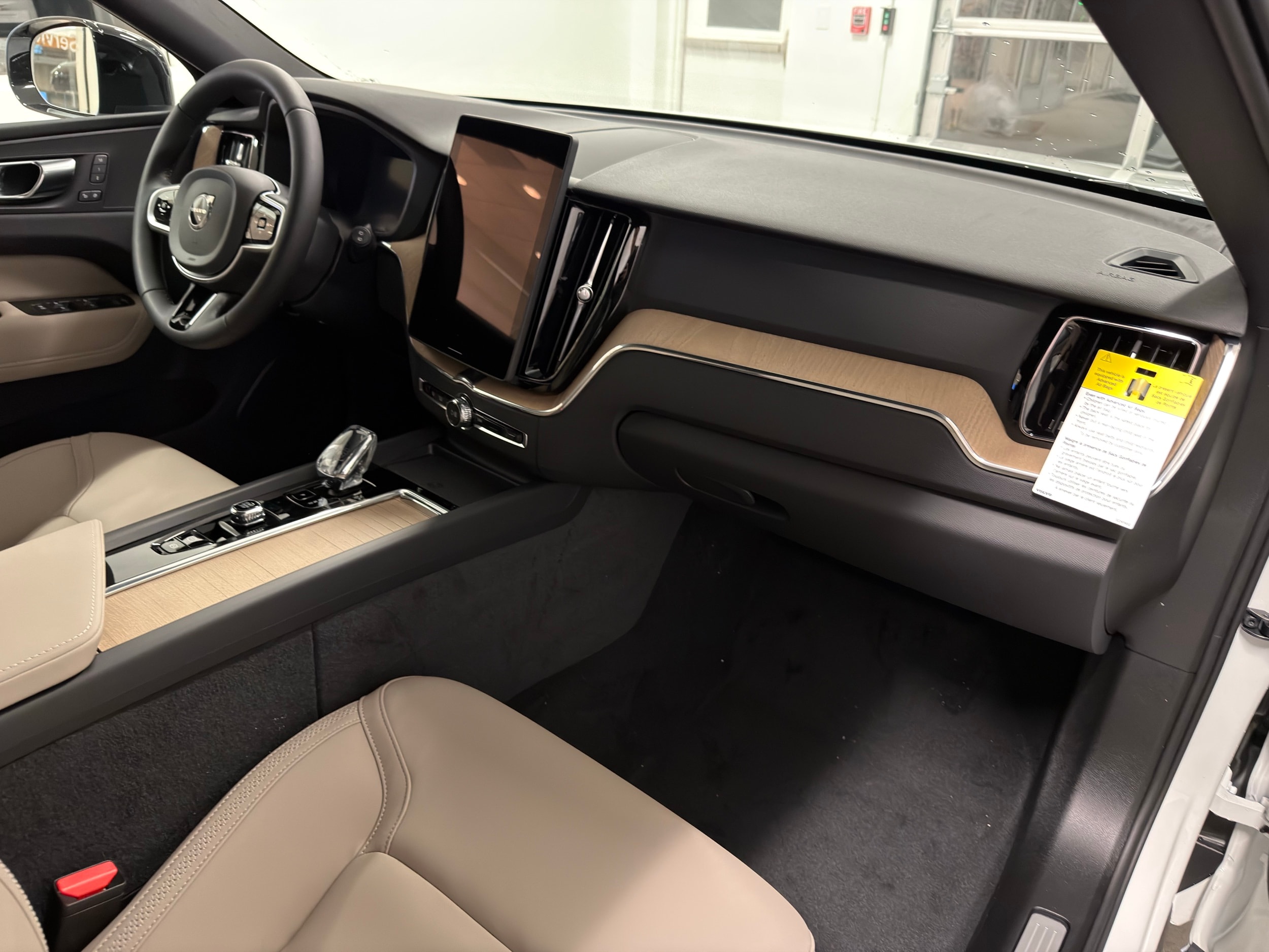 new 2026 Volvo XC60 car, priced at $57,985