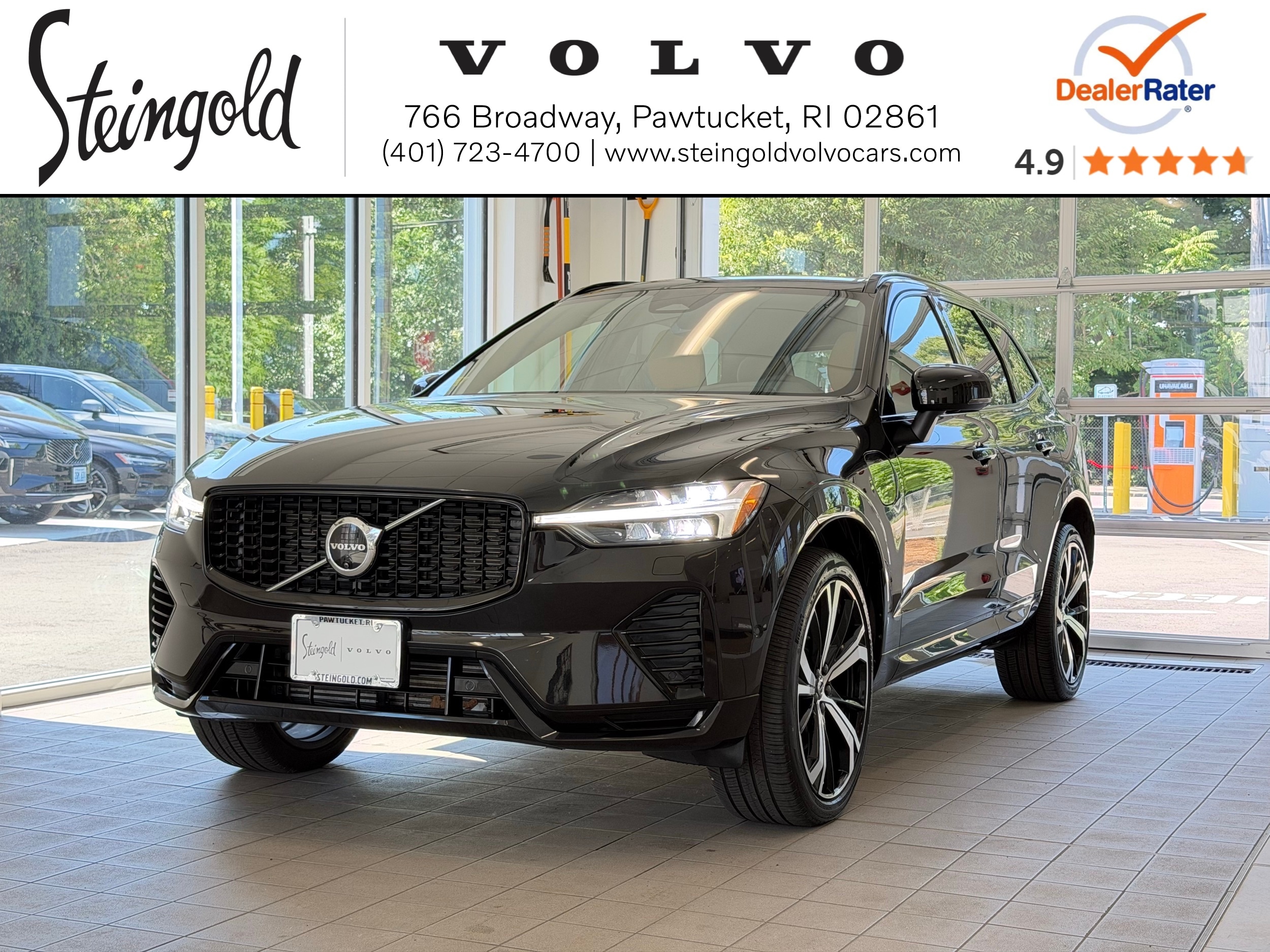 2025 Volvo XC60 T8 Ultra Dark AWD's photo