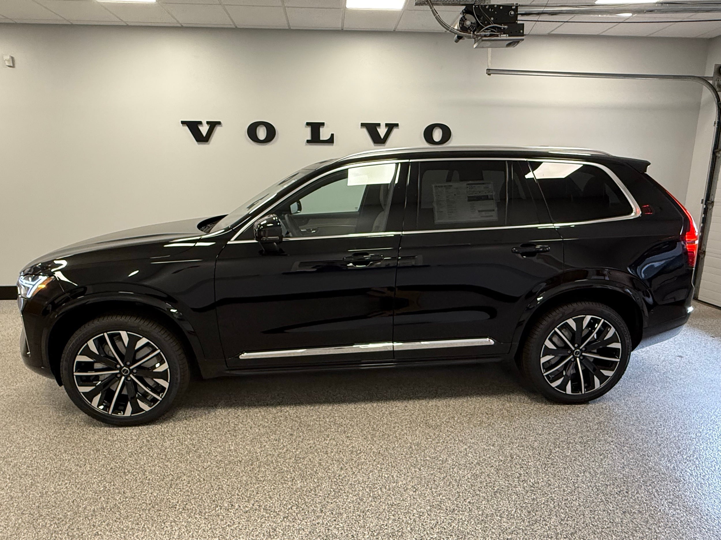 new 2026 Volvo XC90 car, priced at $75,950