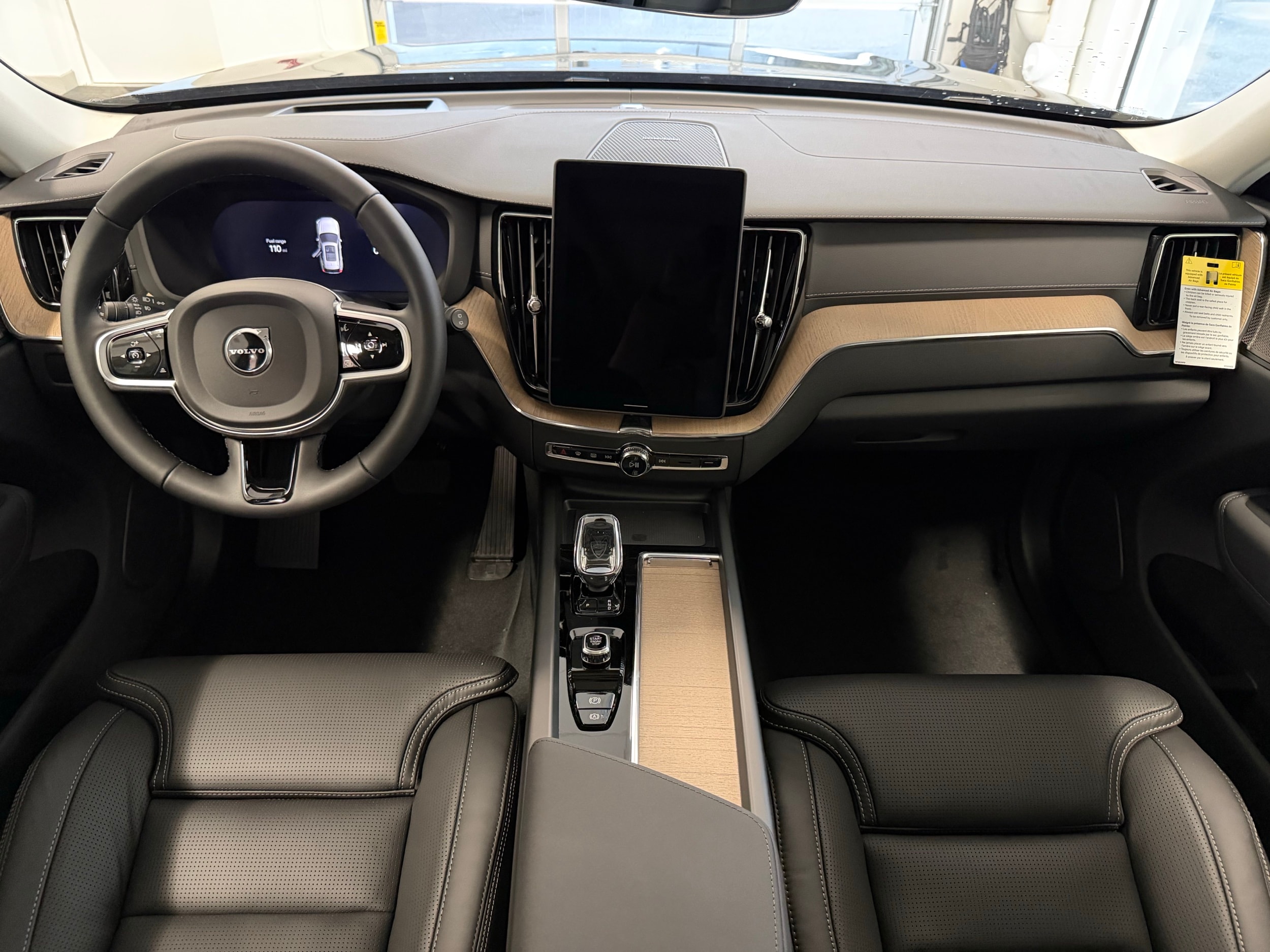 new 2026 Volvo XC60 plug-in hybrid car, priced at $75,235