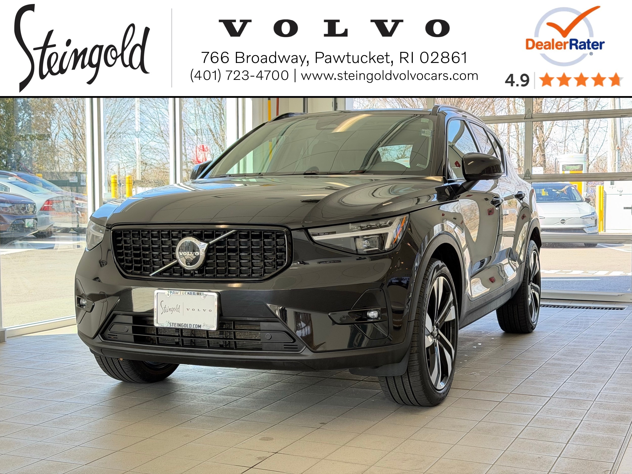 used 2025 Volvo XC40 car, priced at $35,900