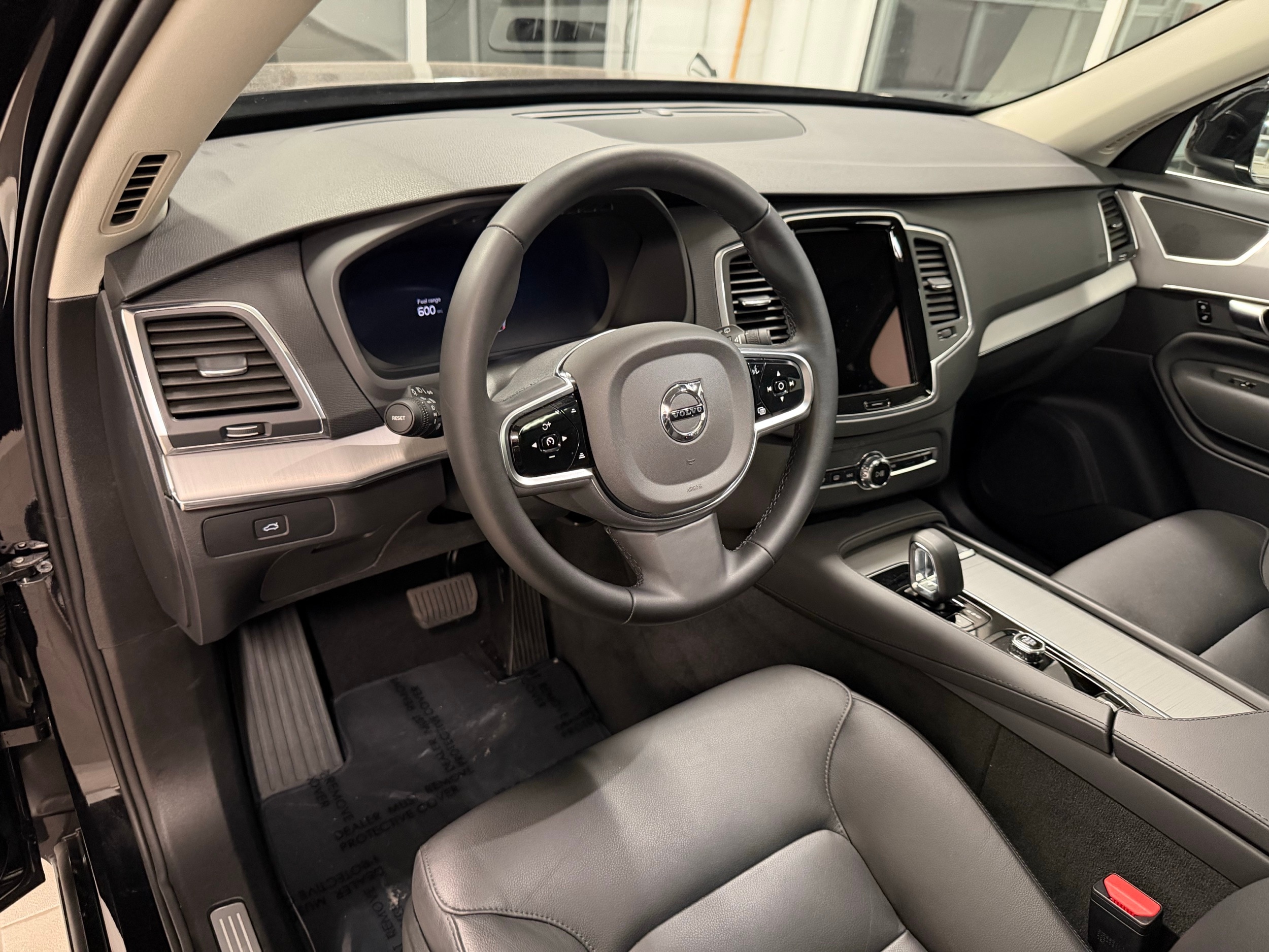 used 2025 Volvo XC90 car, priced at $44,900