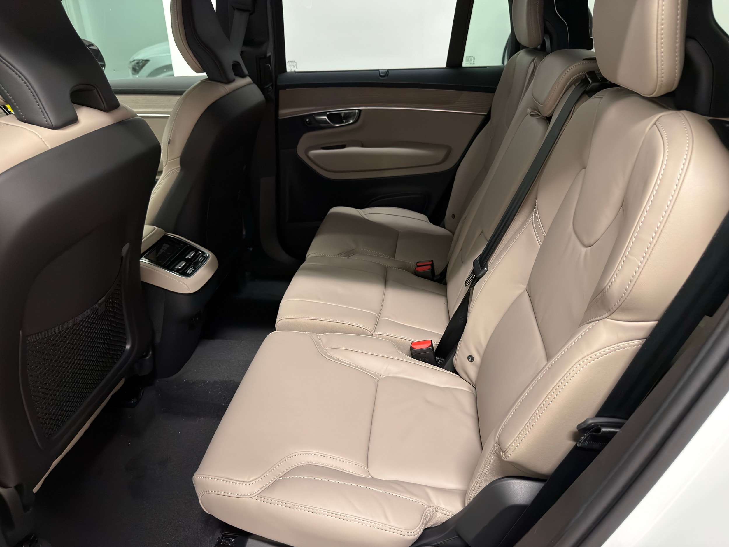 new 2026 Volvo XC90 car, priced at $77,330