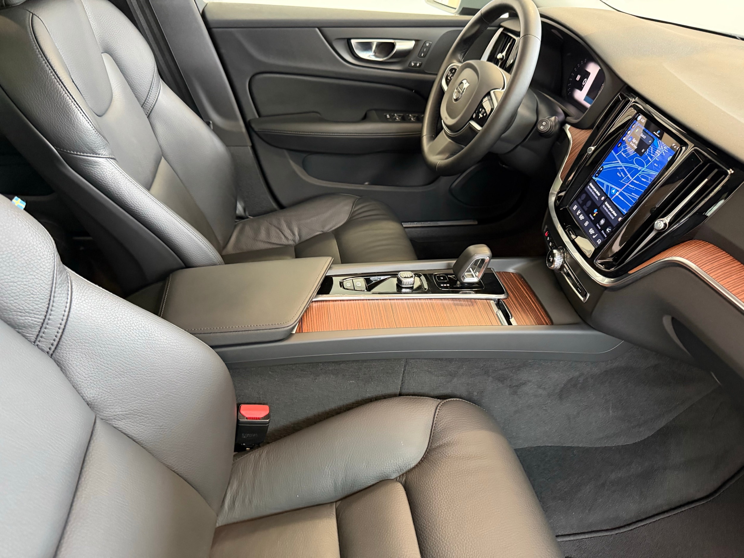 used 2025 Volvo V60 Cross Country car, priced at $43,500