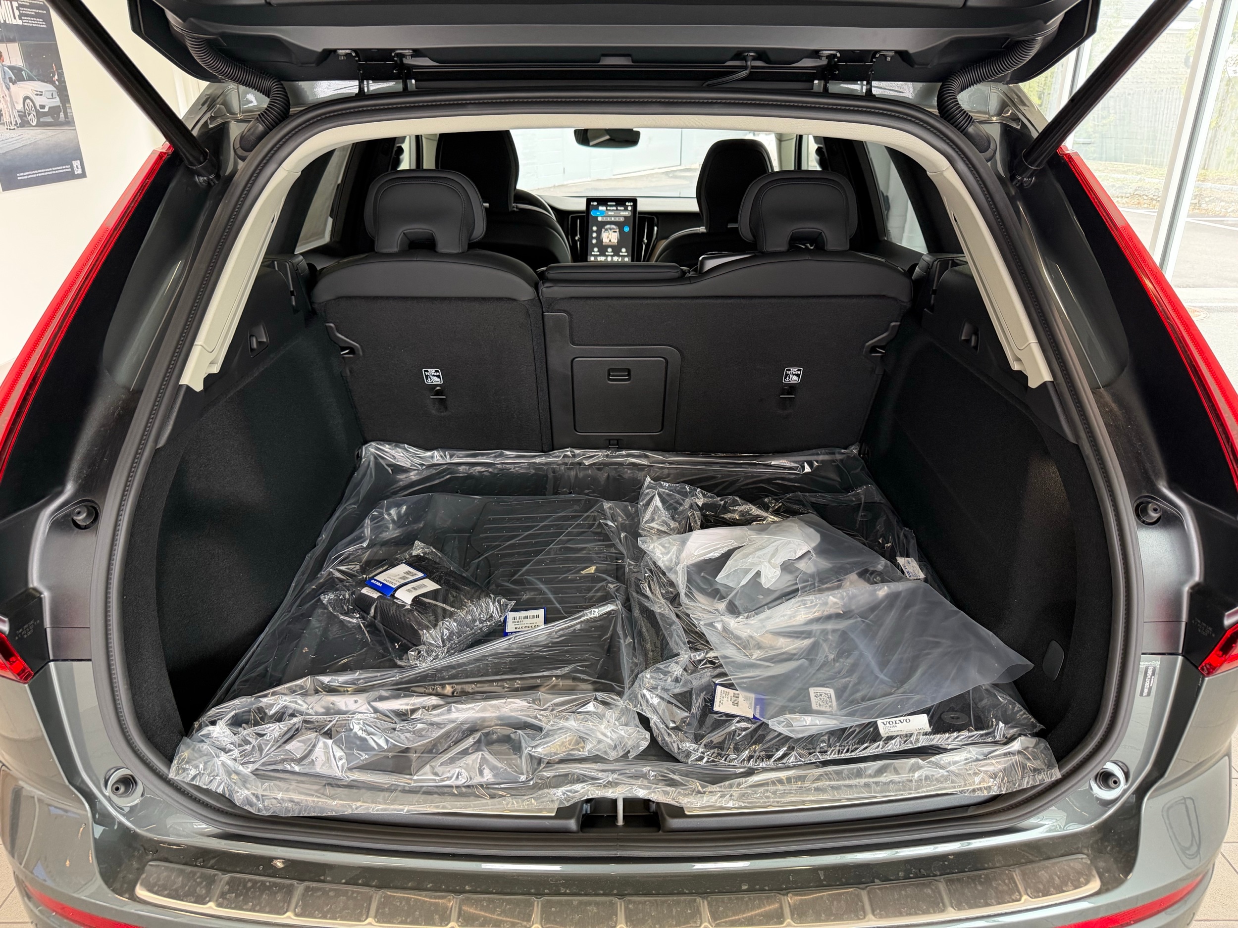 new 2026 Volvo XC60 car, priced at $58,490