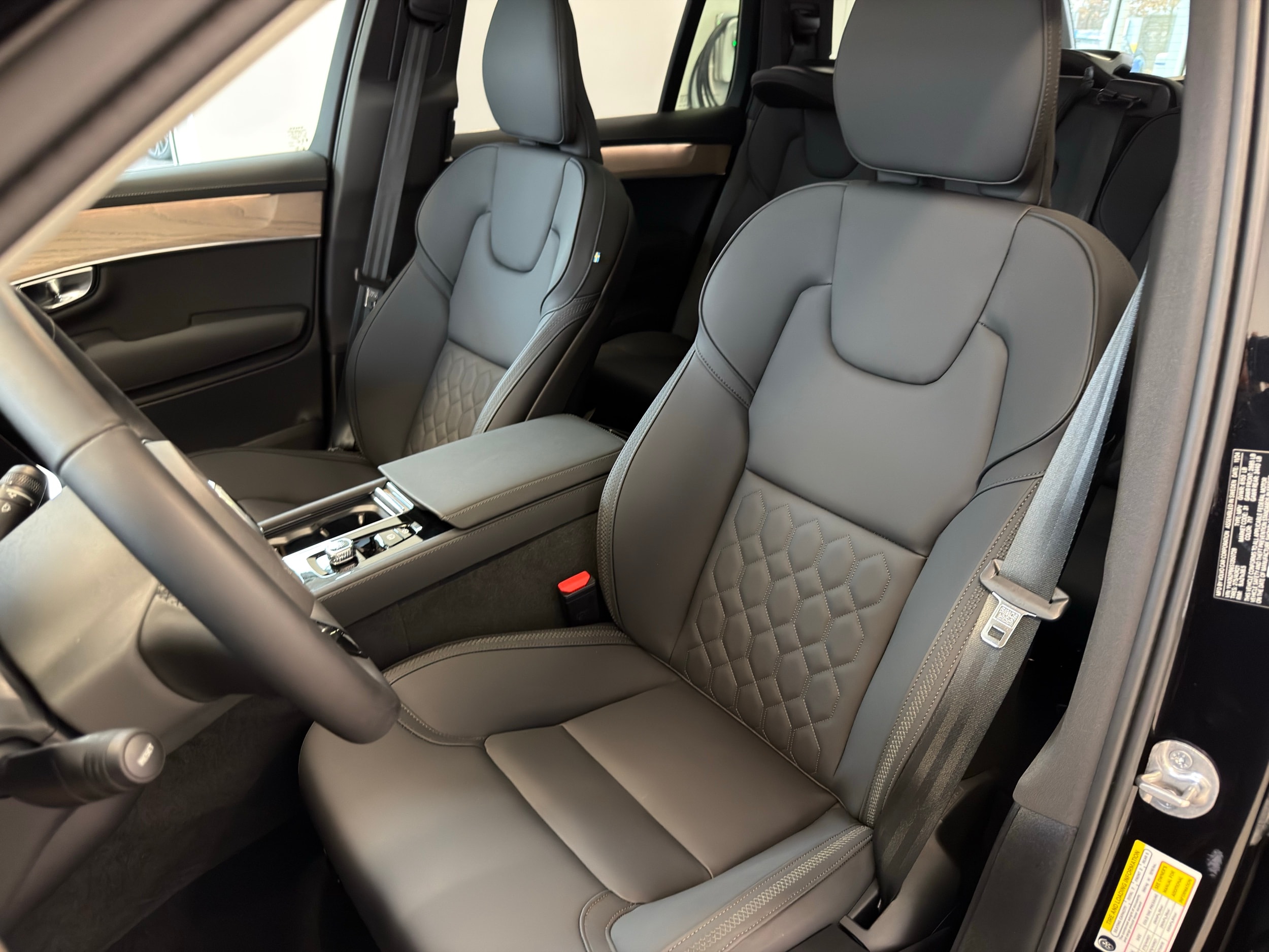 used 2025 Volvo XC90 car, priced at $57,500