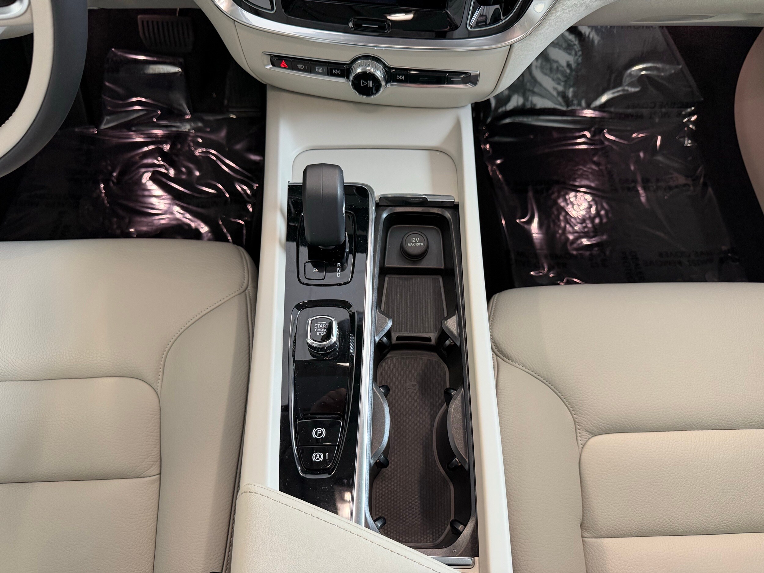 used 2025 Volvo S60 car, priced at $34,200