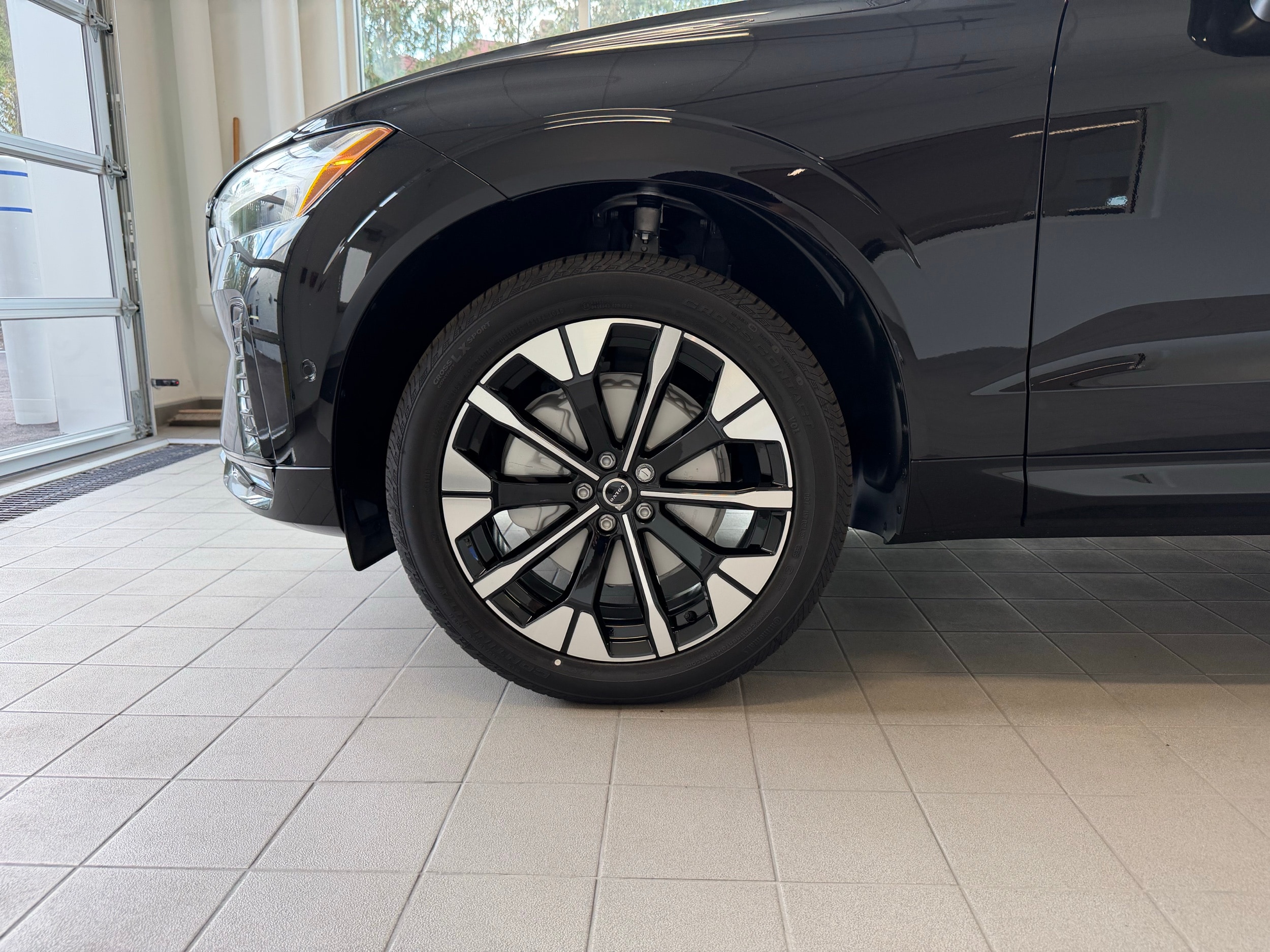 new 2026 Volvo XC60 car, priced at $57,985