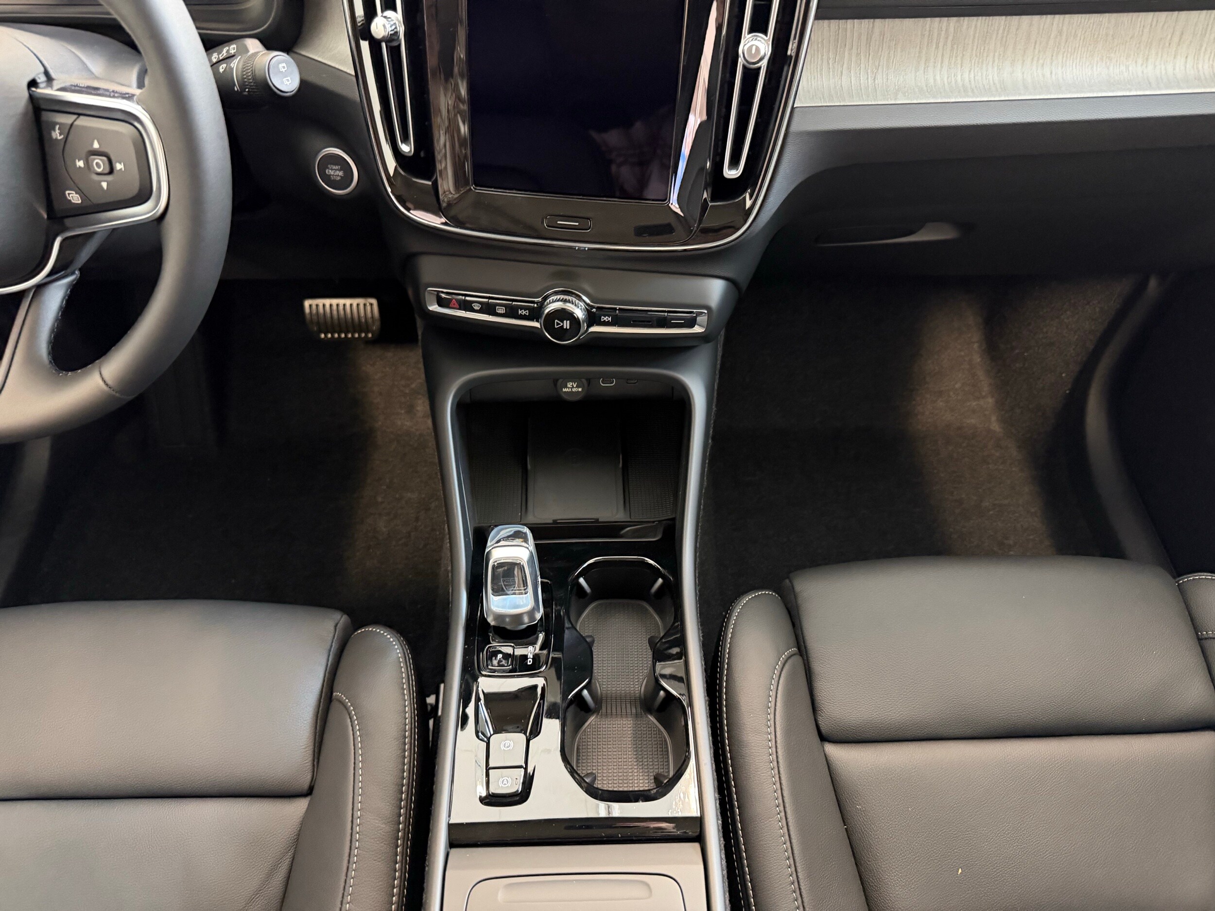 new 2026 Volvo XC40 car, priced at $50,150