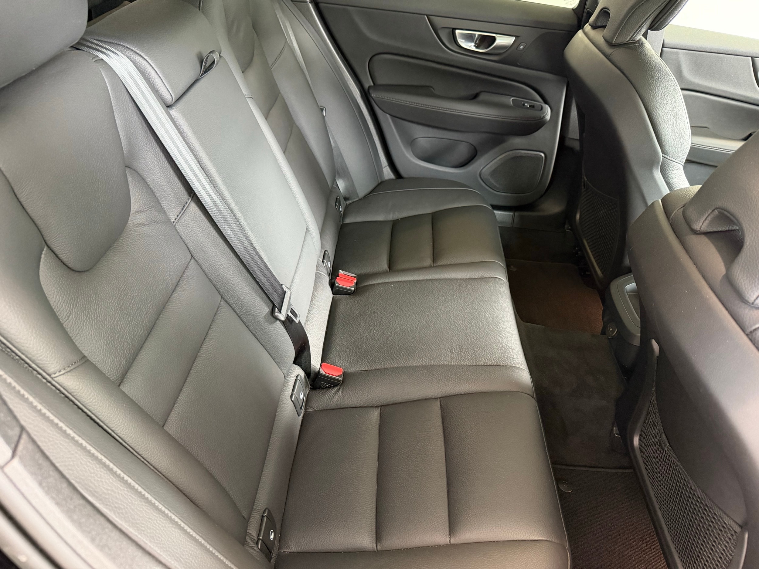 used 2024 Volvo V60 Cross Country car, priced at $39,200