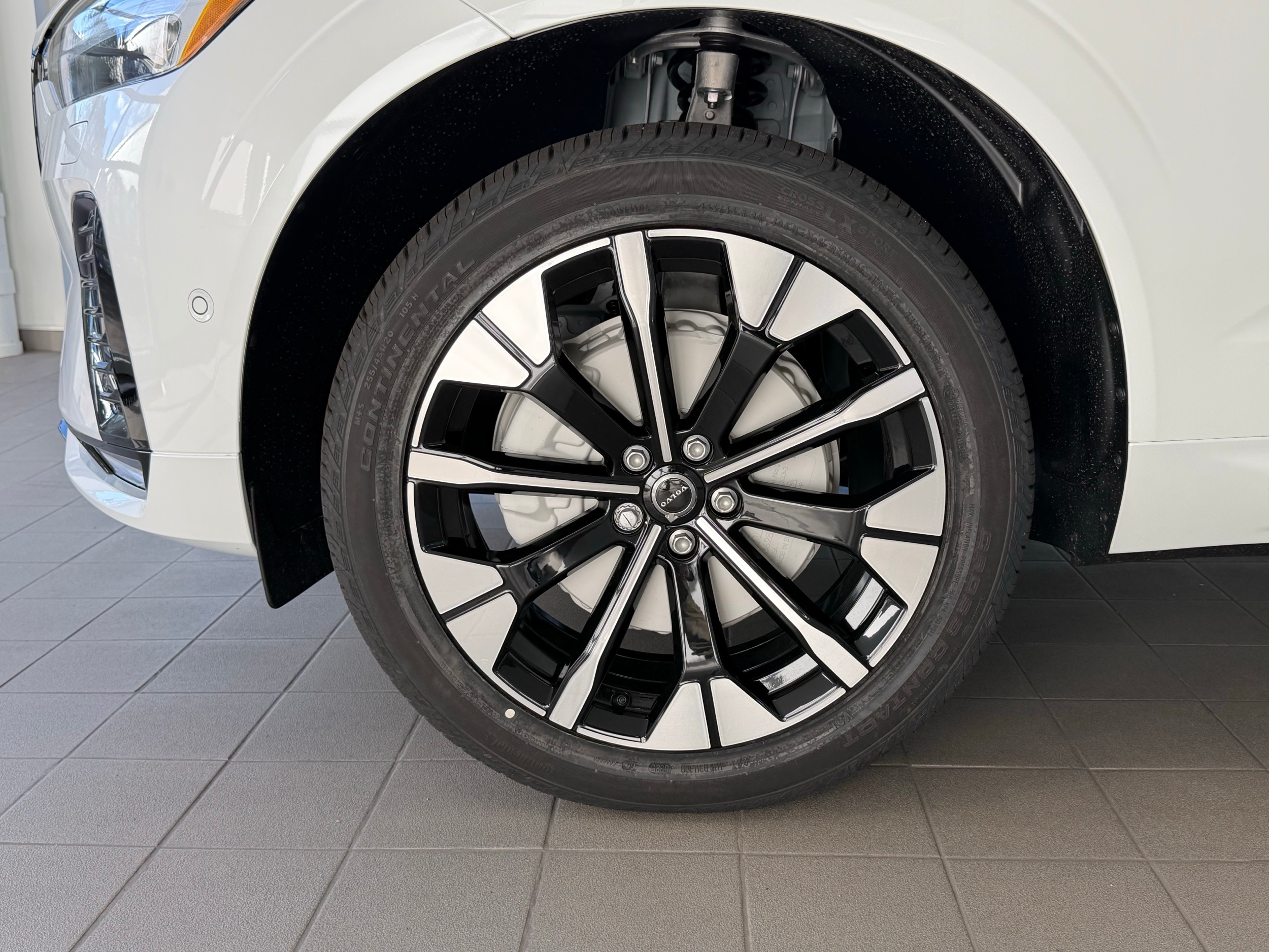 new 2026 Volvo XC60 car, priced at $57,985