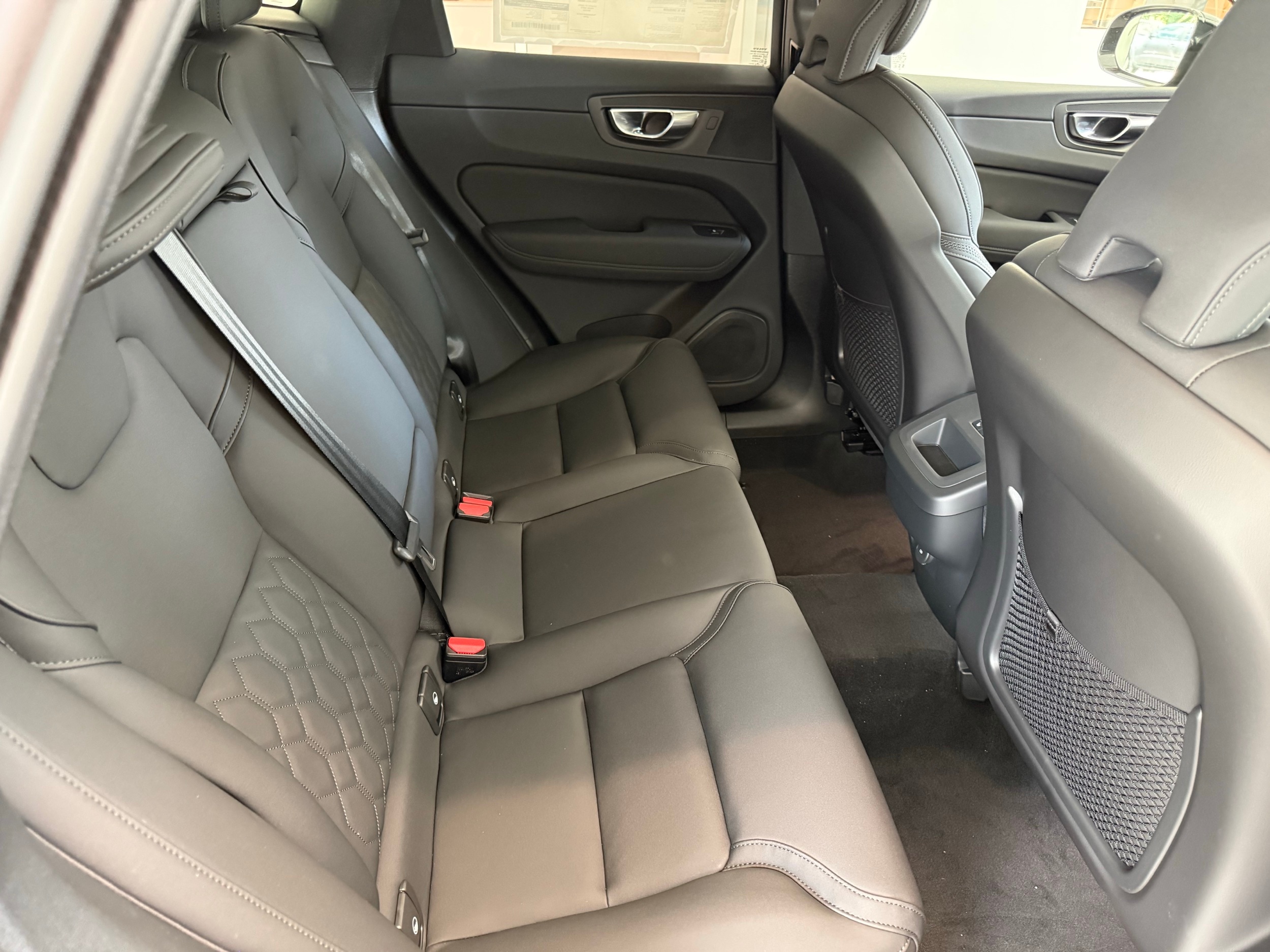 new 2026 Volvo XC60 car, priced at $57,985