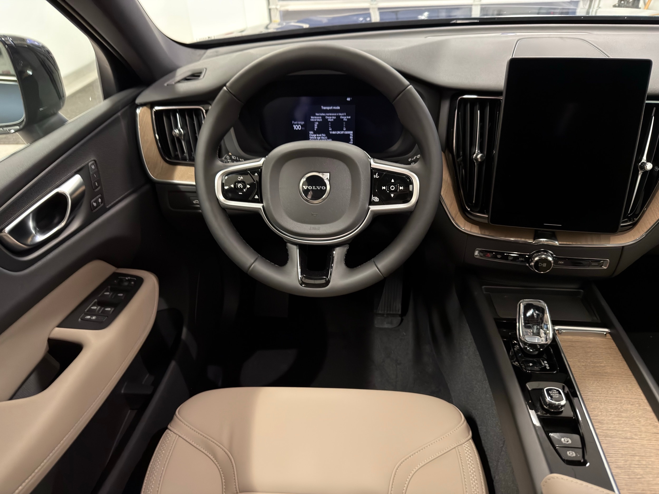 new 2026 Volvo XC60 car, priced at $57,985