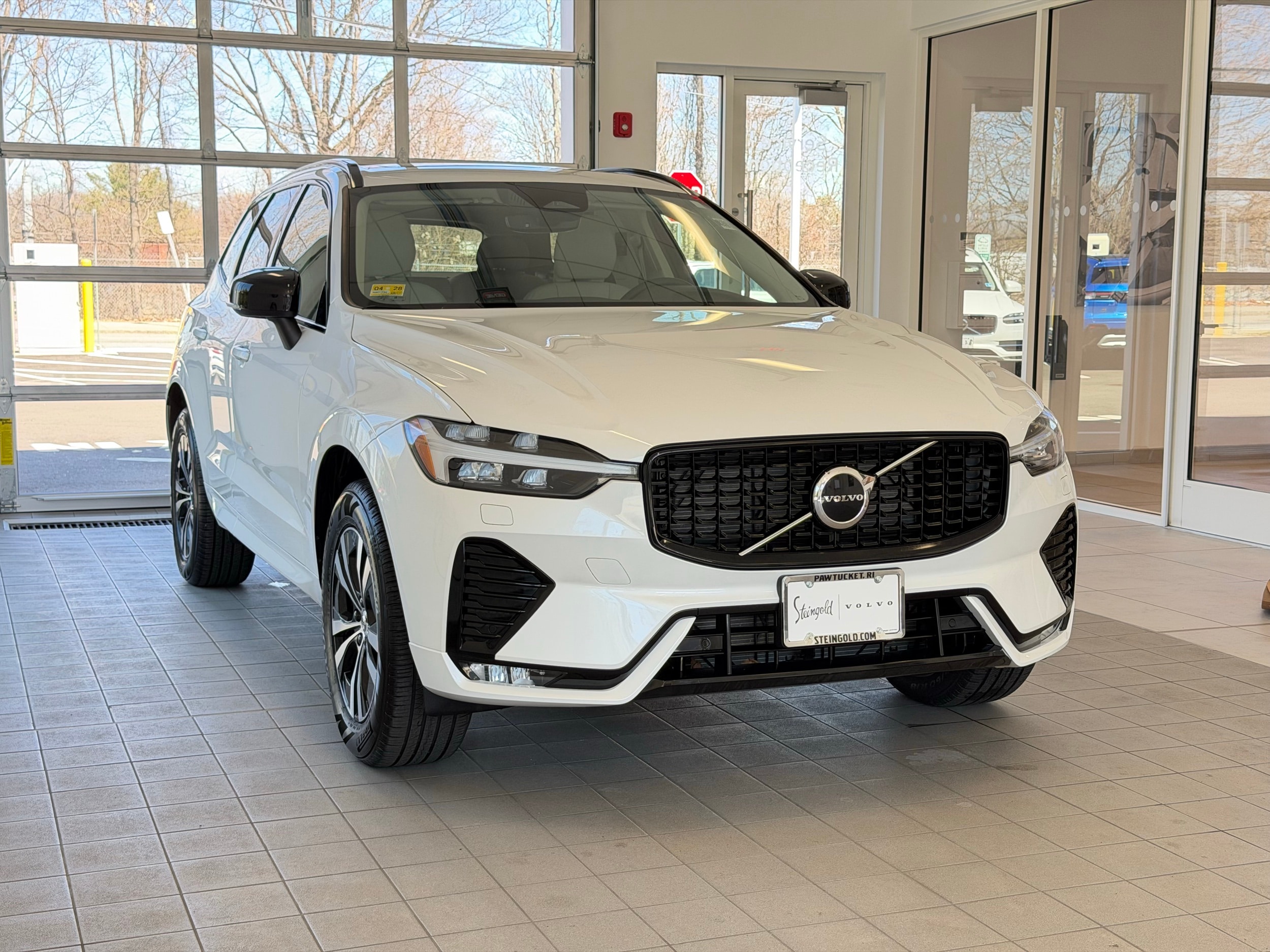 used 2025 Volvo XC60 car, priced at $43,500