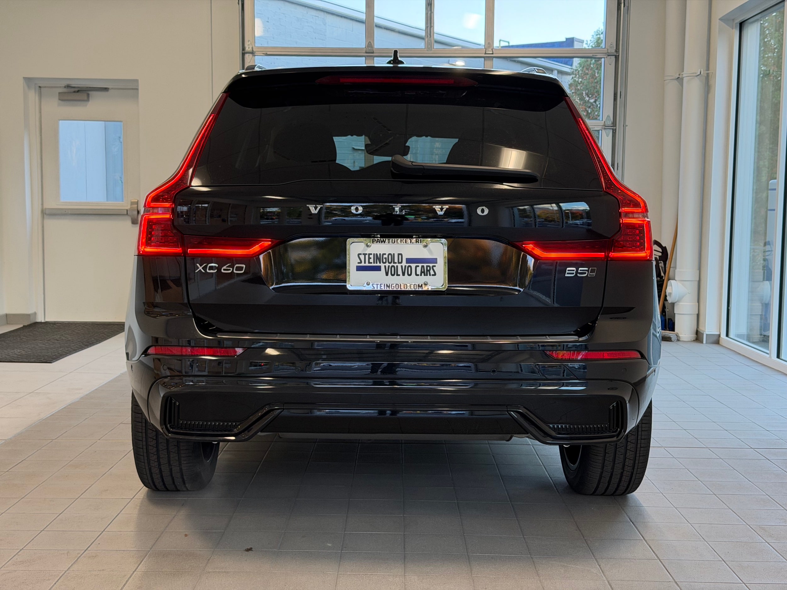 new 2026 Volvo XC60 car, priced at $57,985