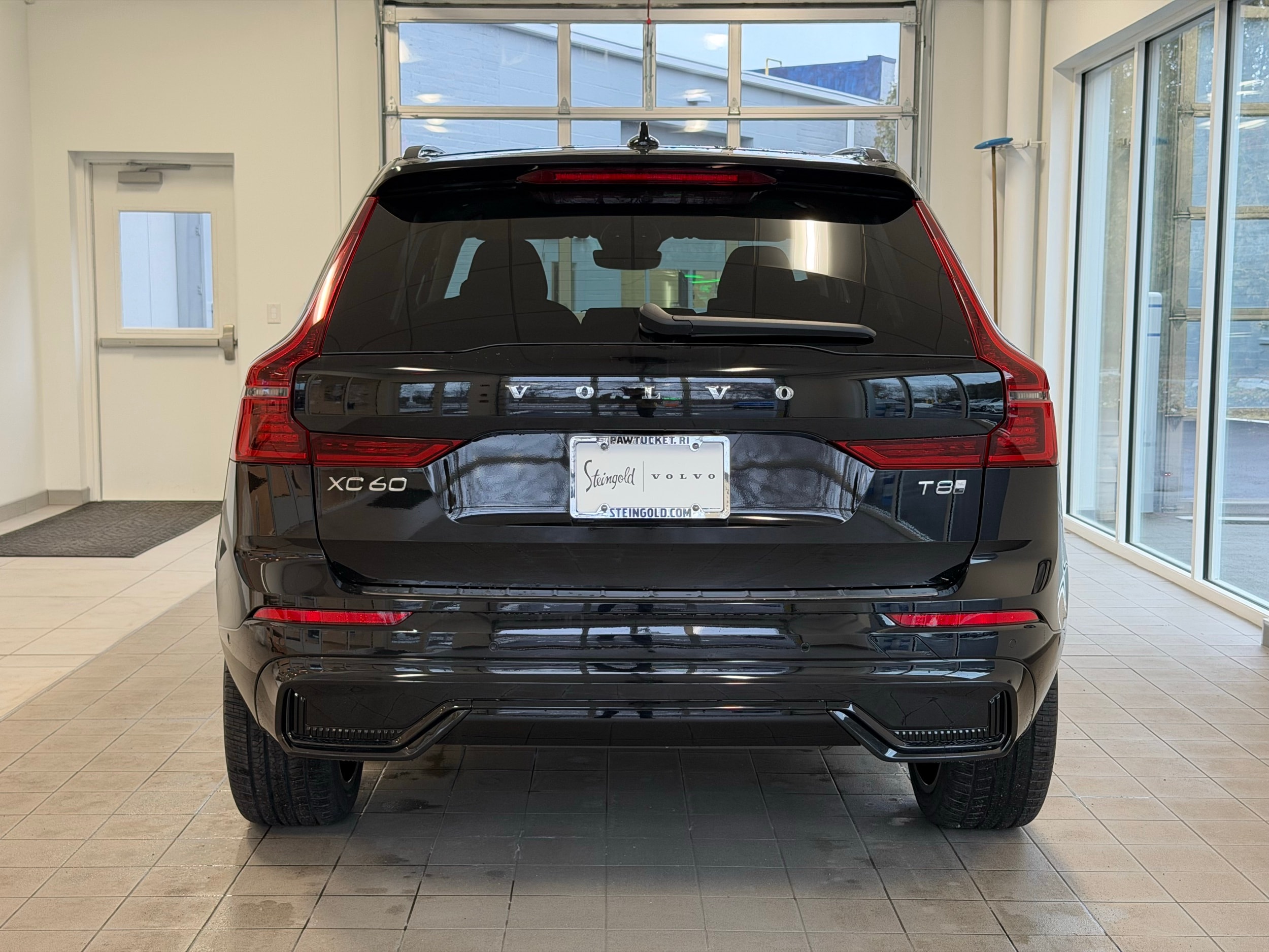 new 2026 Volvo XC60 plug-in hybrid car, priced at $75,235