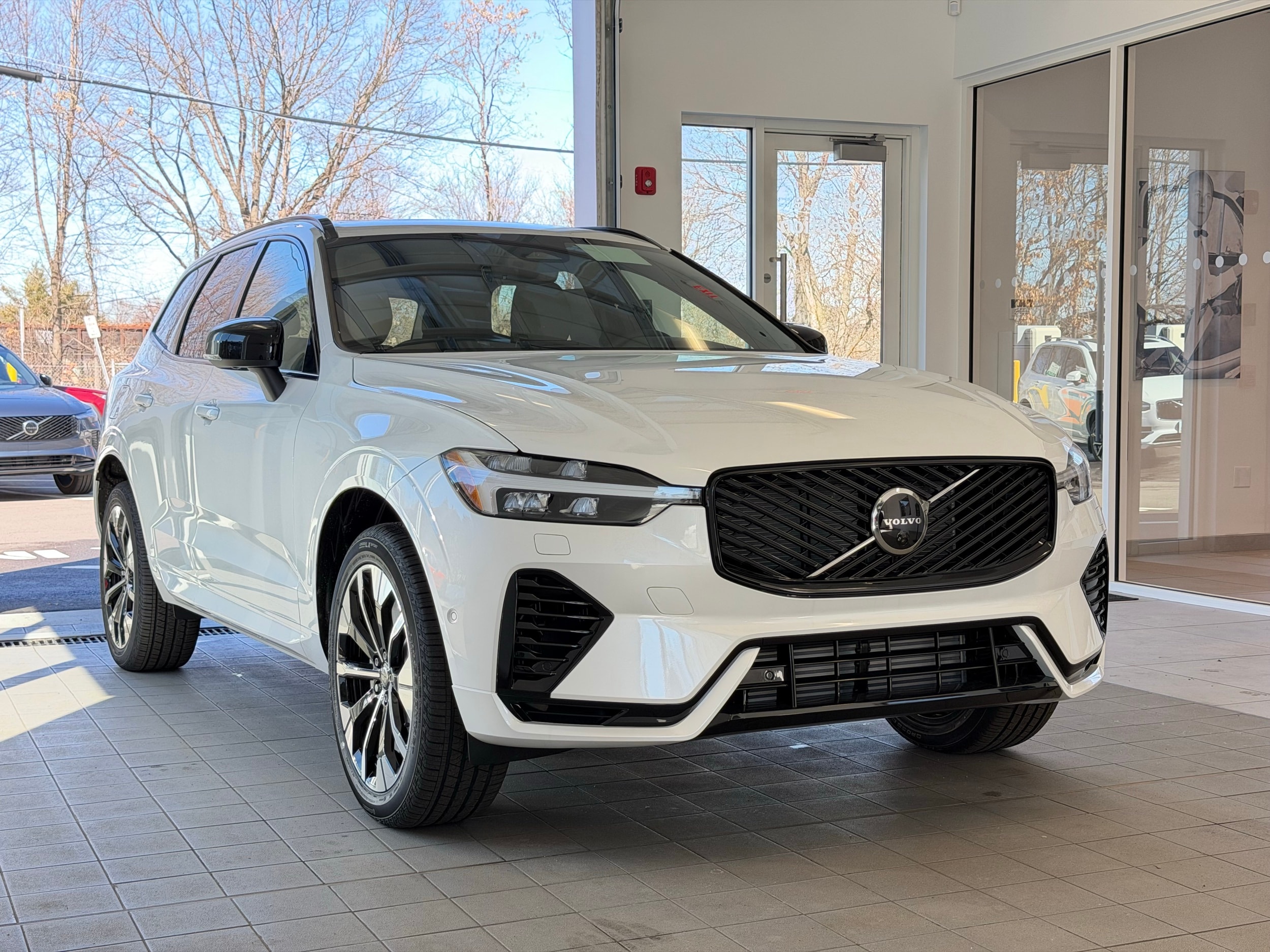 new 2026 Volvo XC60 plug-in hybrid car, priced at $69,405