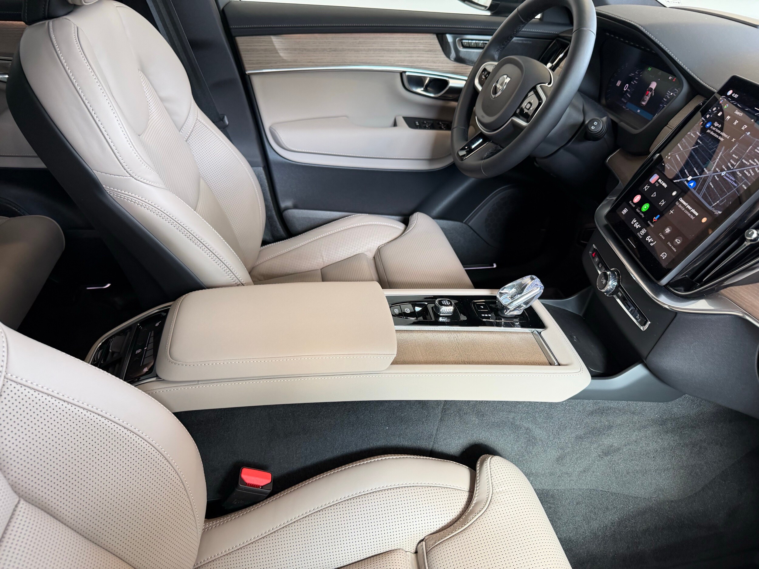 2026 Volvo XC90 Ultra - Photo 19