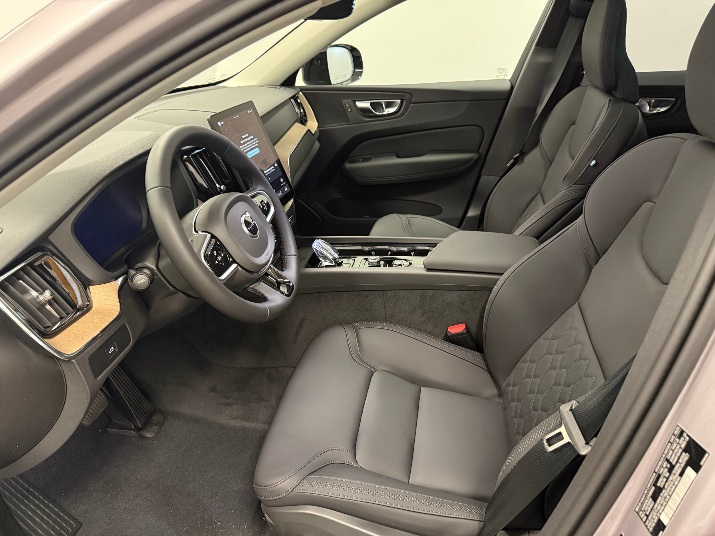 new 2026 Volvo XC60 car, priced at $57,985