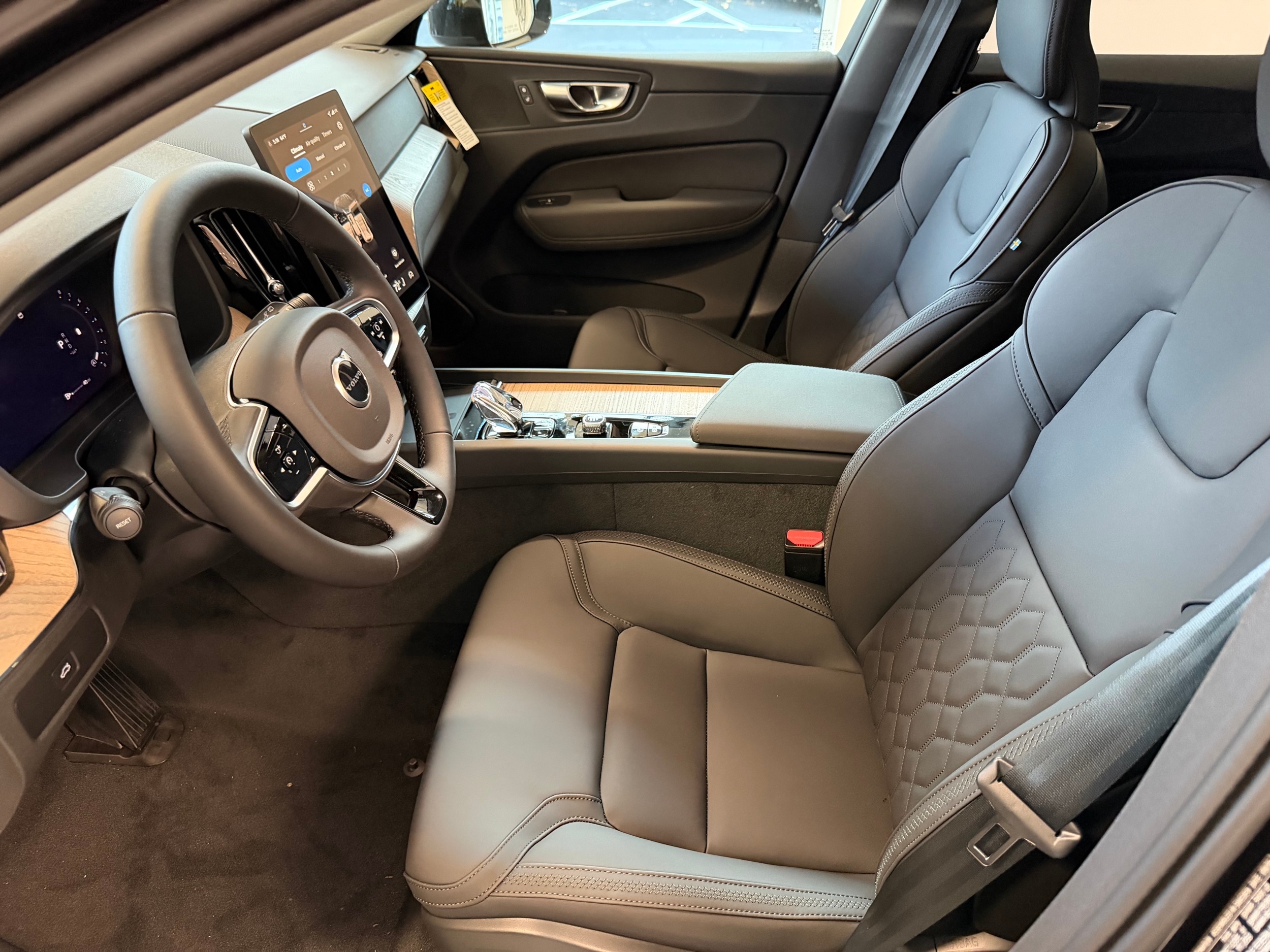 new 2026 Volvo XC60 car, priced at $57,985